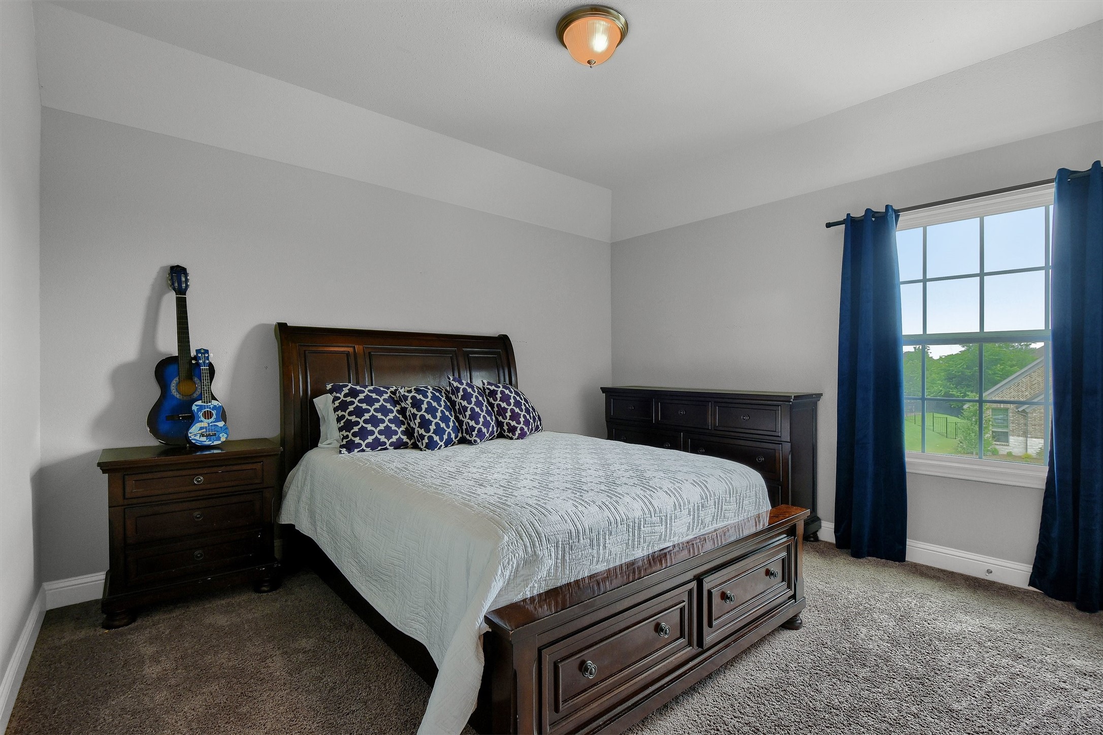 2113 Deer Run