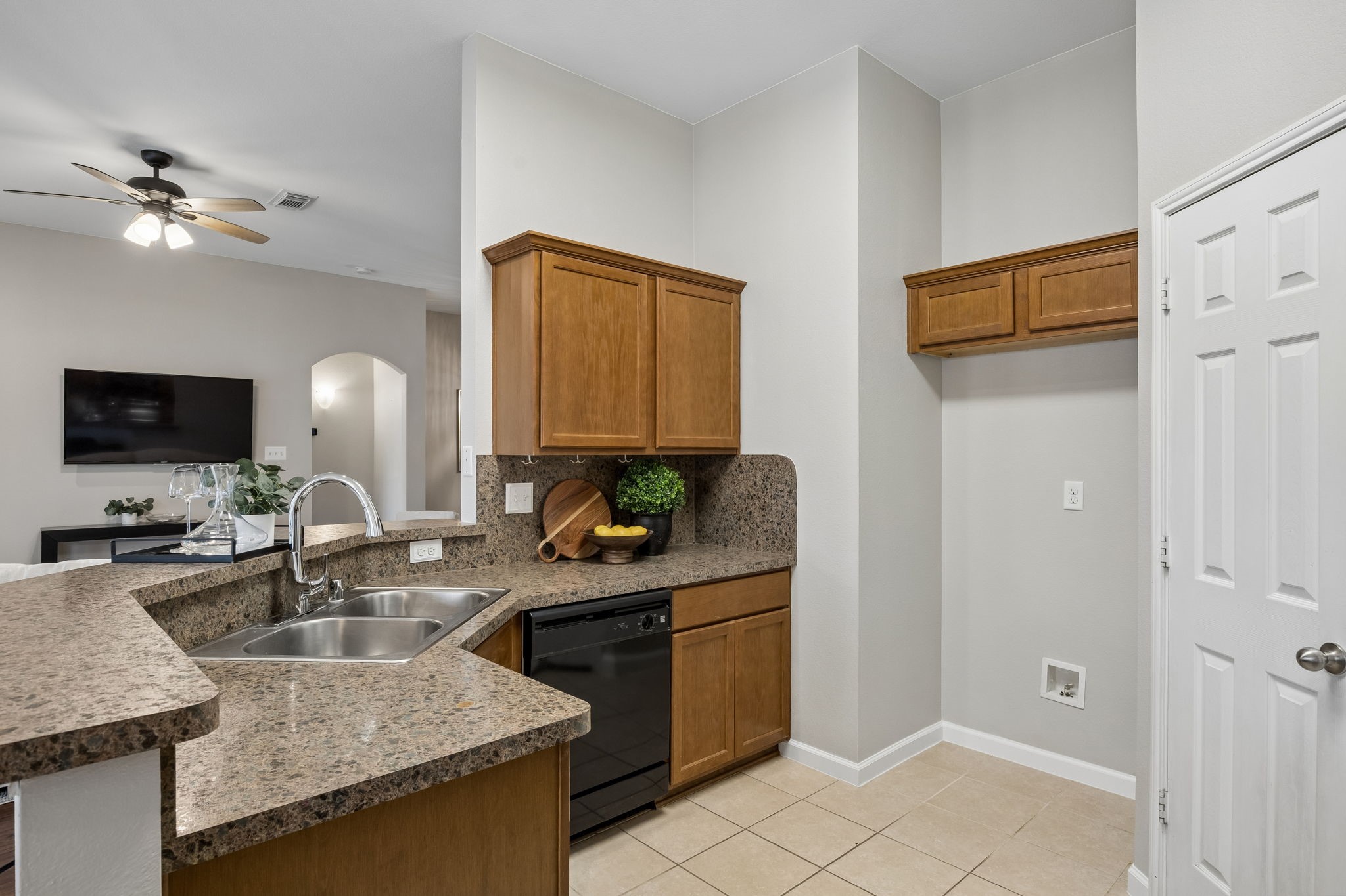 3342 Shining Light Drive