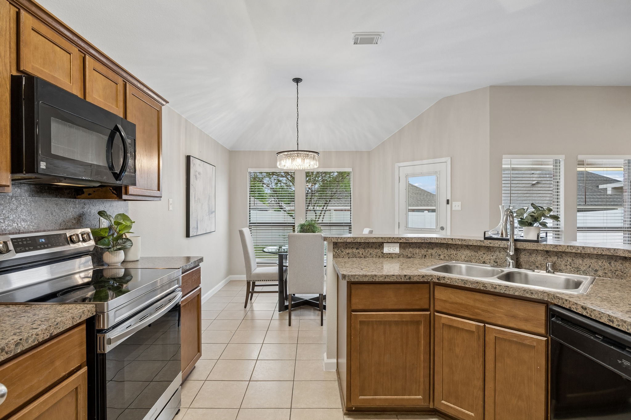 3342 Shining Light Drive