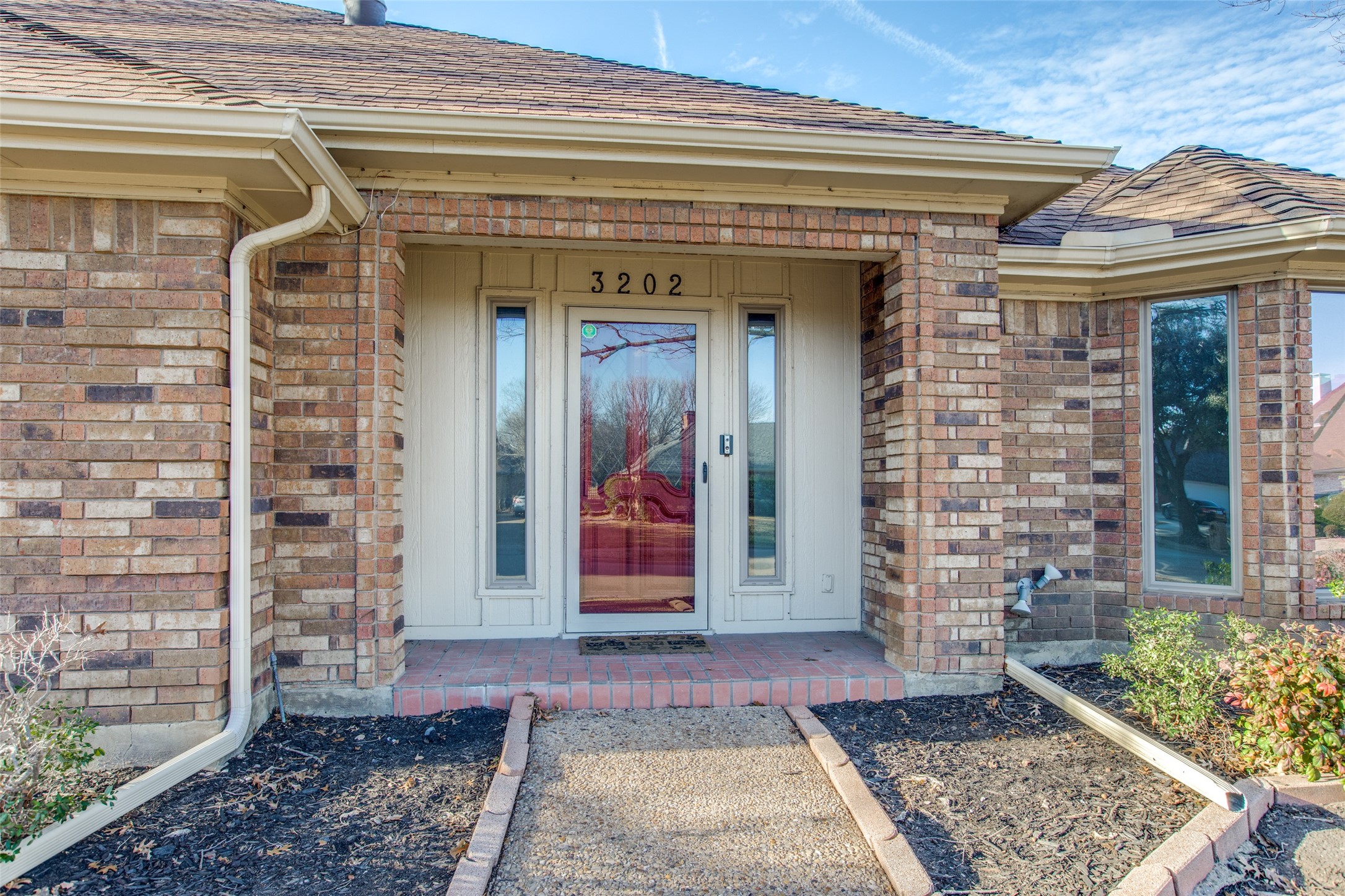 3202 Ridge Oak Drive