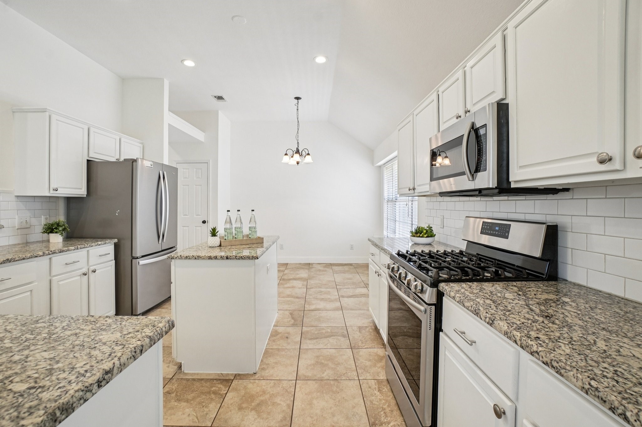 4625 Tanque Drive