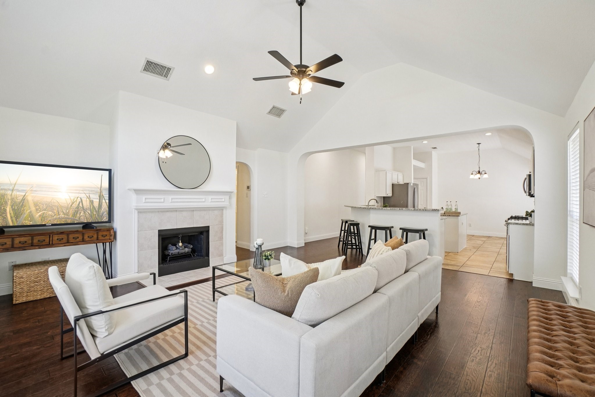 4625 Tanque Drive