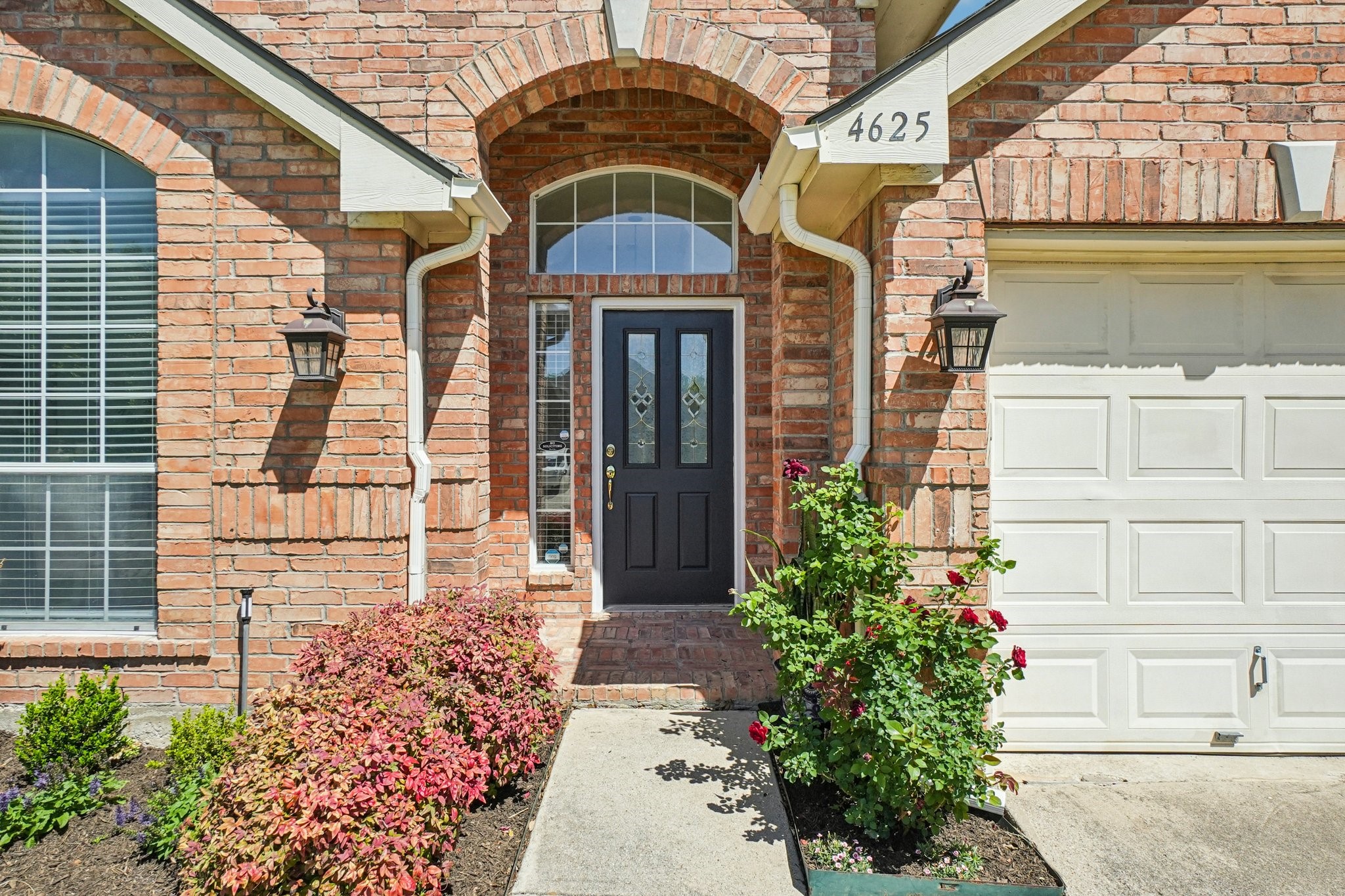 4625 Tanque Drive