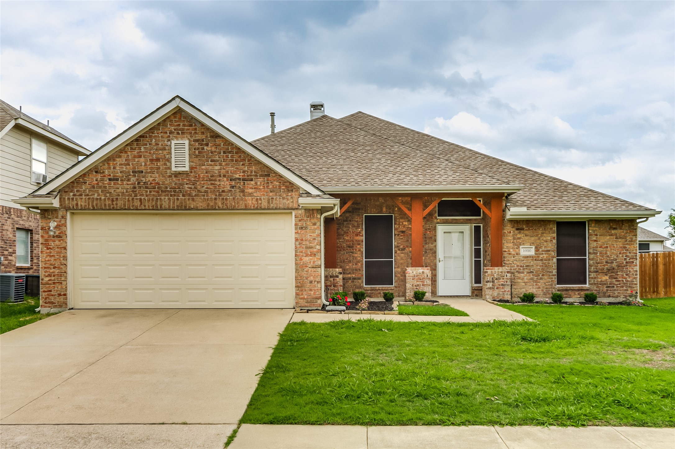1010 Spring Tide Drive