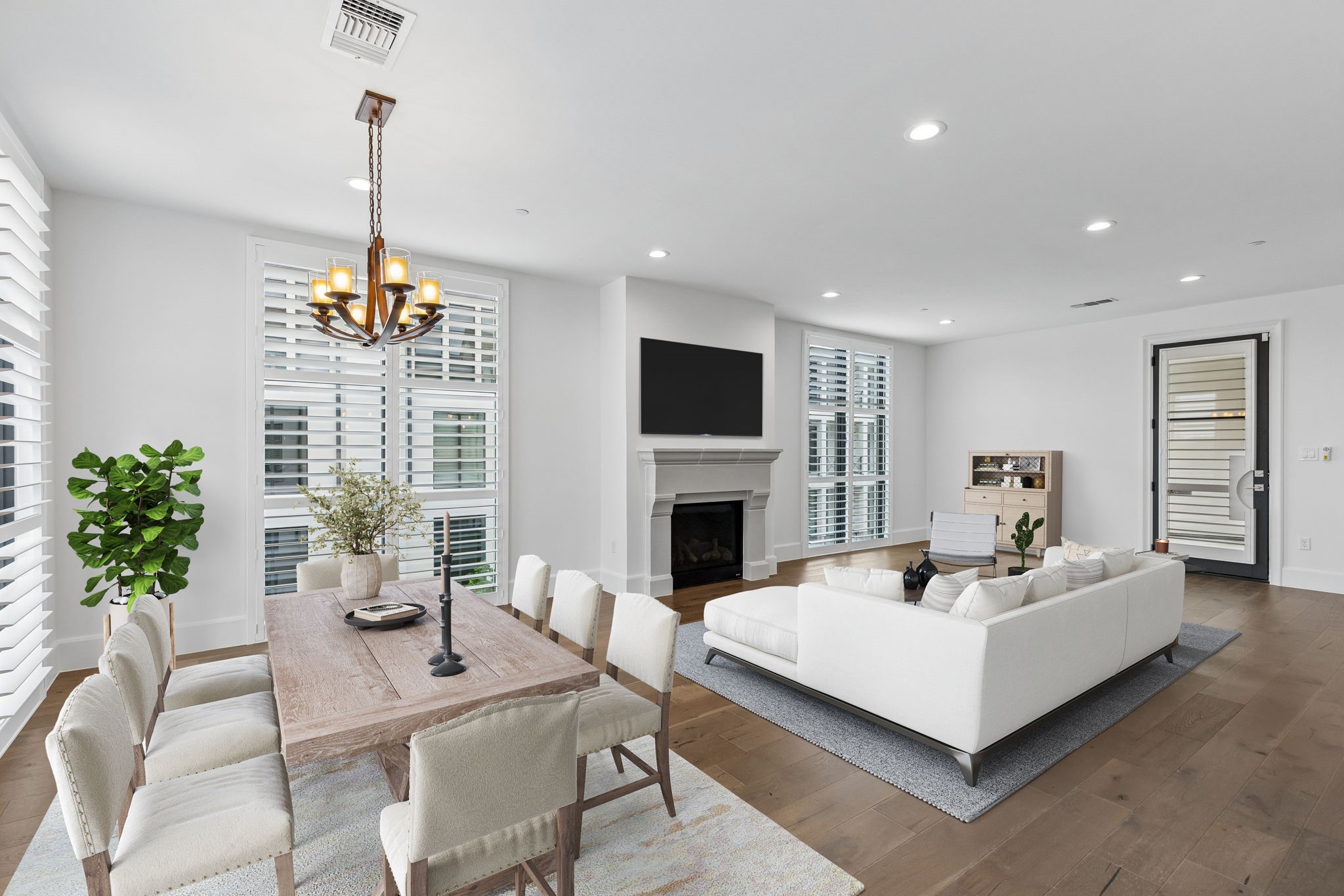 5270 Town and Country Boulevard 216