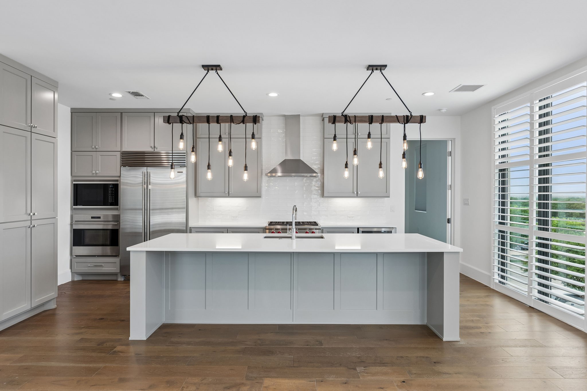 5270 Town and Country Boulevard 216