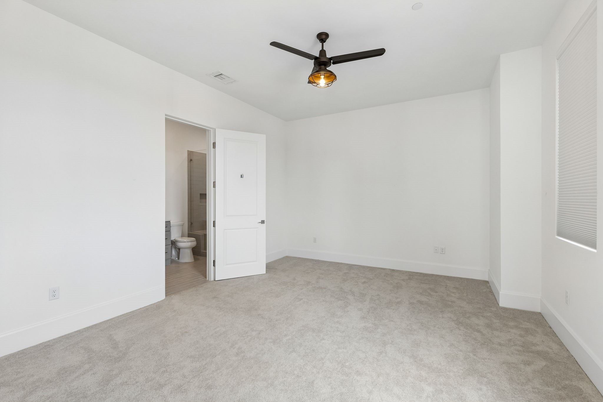 5270 Town and Country Boulevard 216
