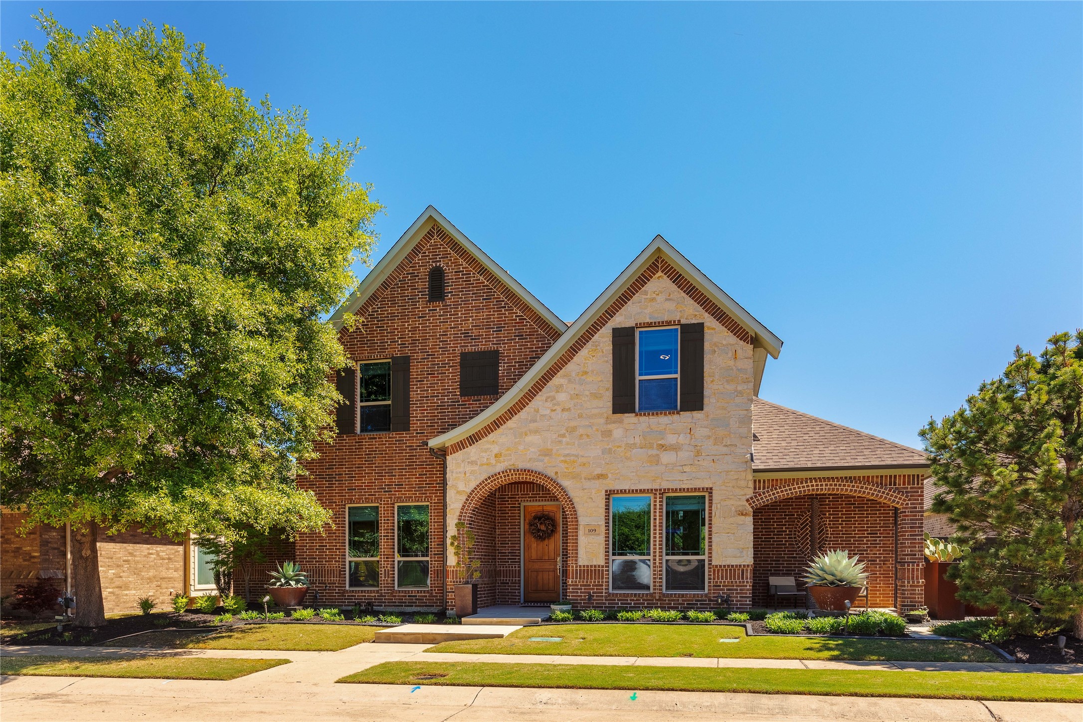 109 Royal Aberdeen Way