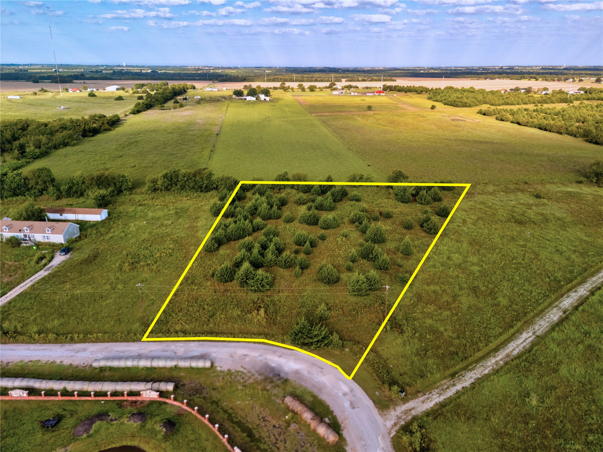 TBD Private Rd 2737