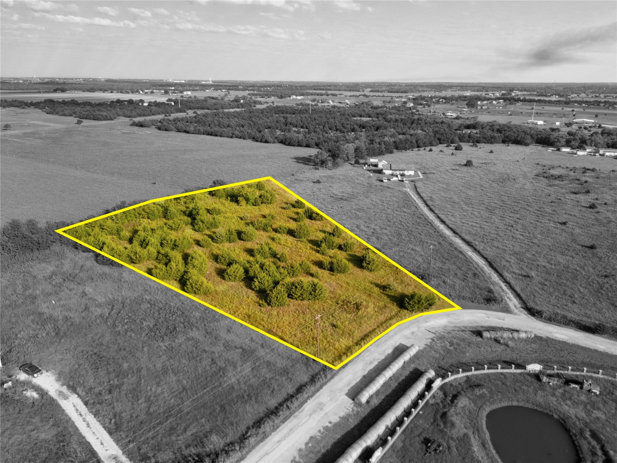 TBD Private Rd 2737