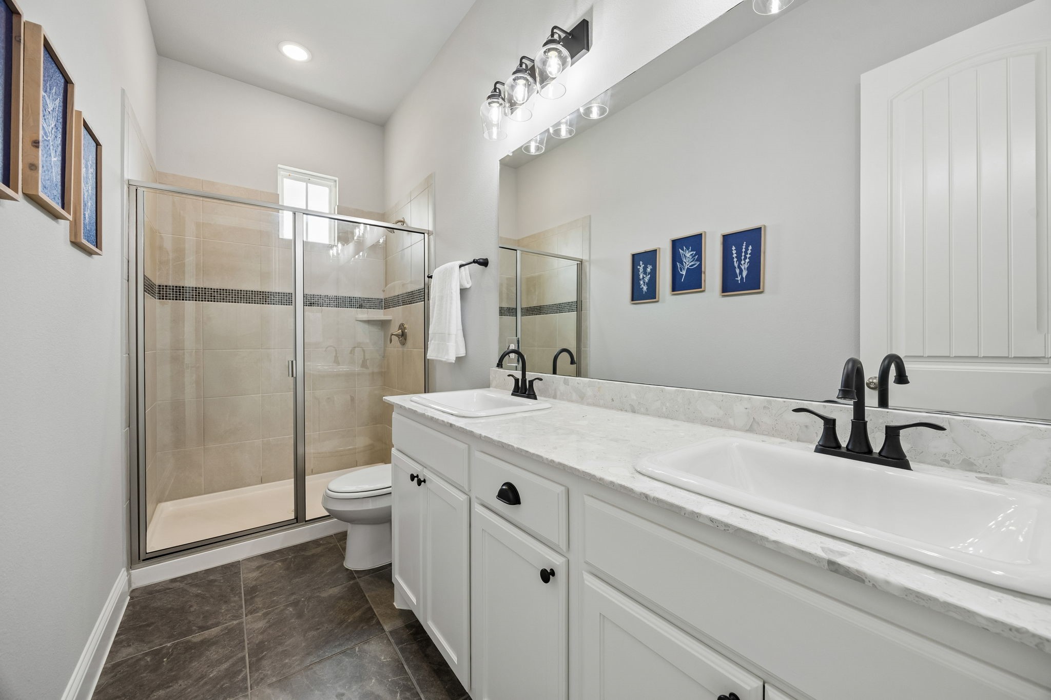 1223 Eagle Glen Pass