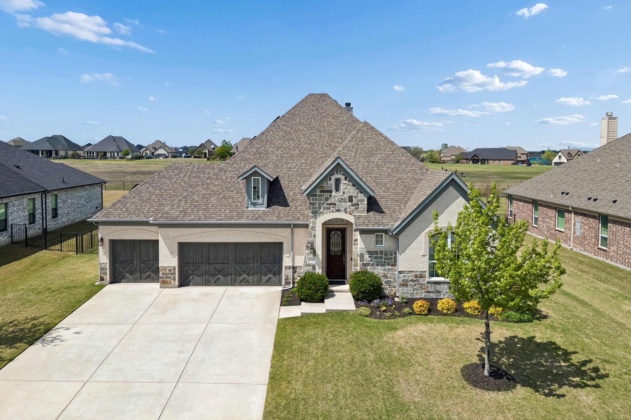 1223 Eagle Glen Pass