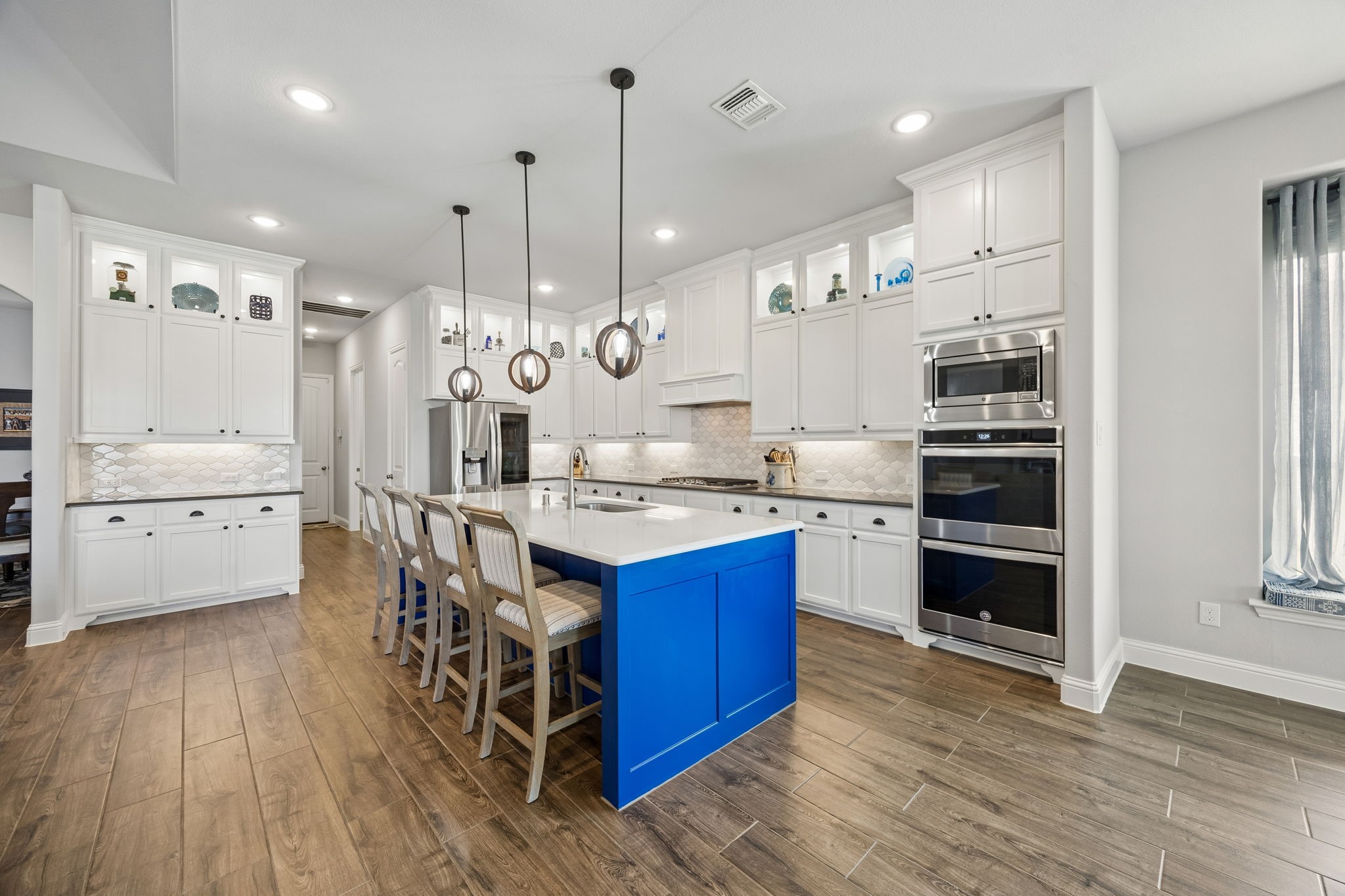 1223 Eagle Glen Pass