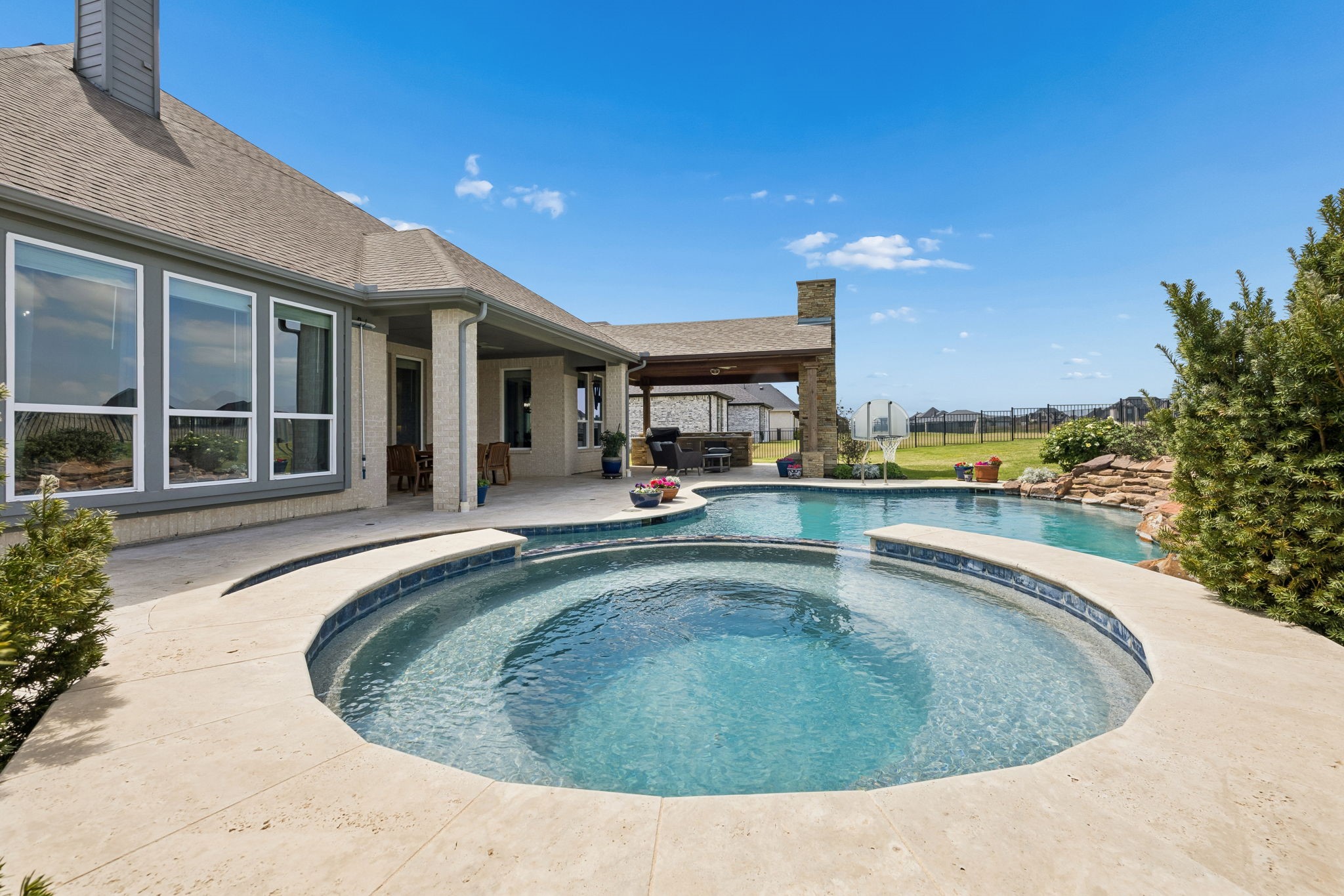 1223 Eagle Glen Pass