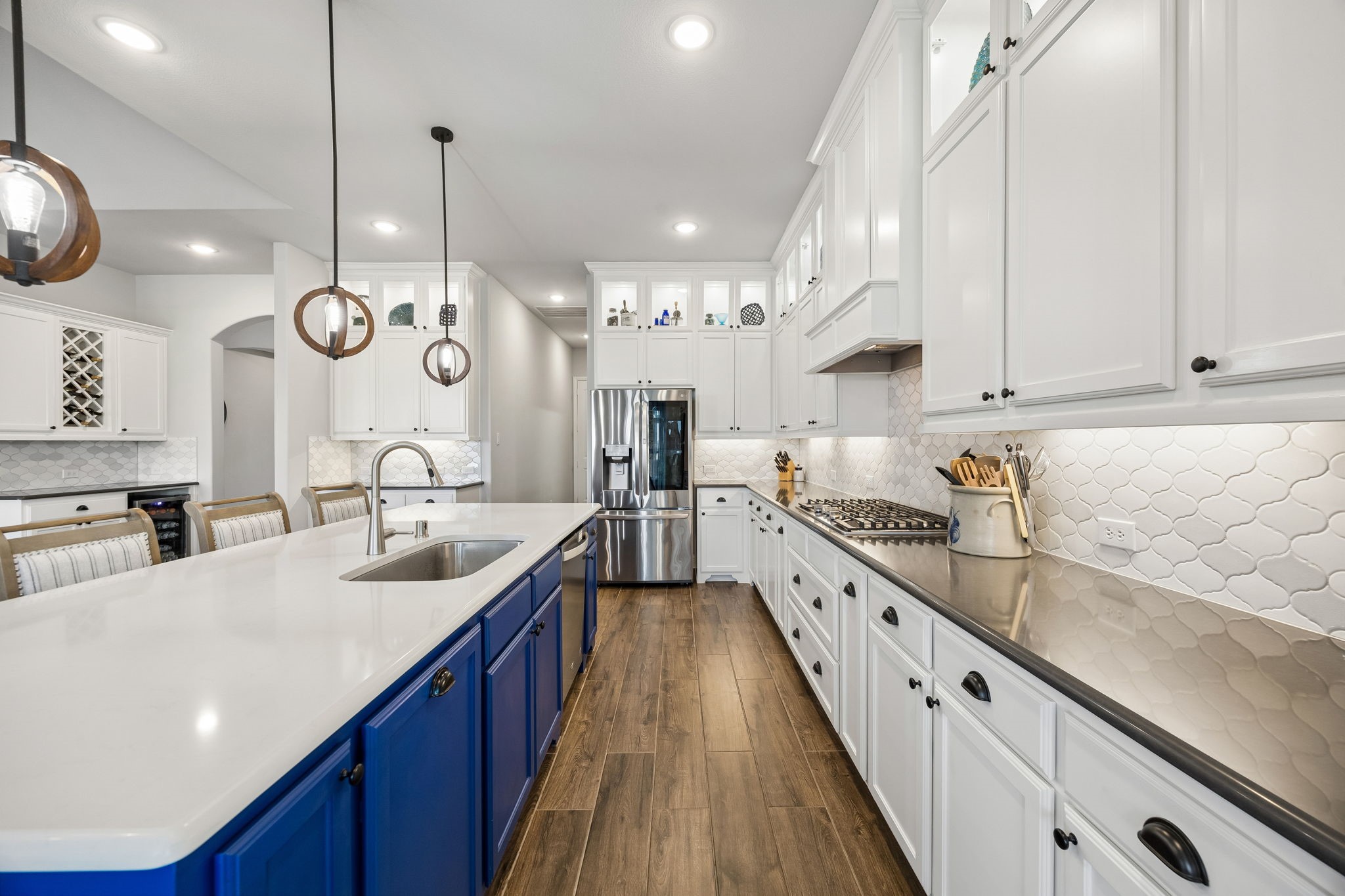 1223 Eagle Glen Pass