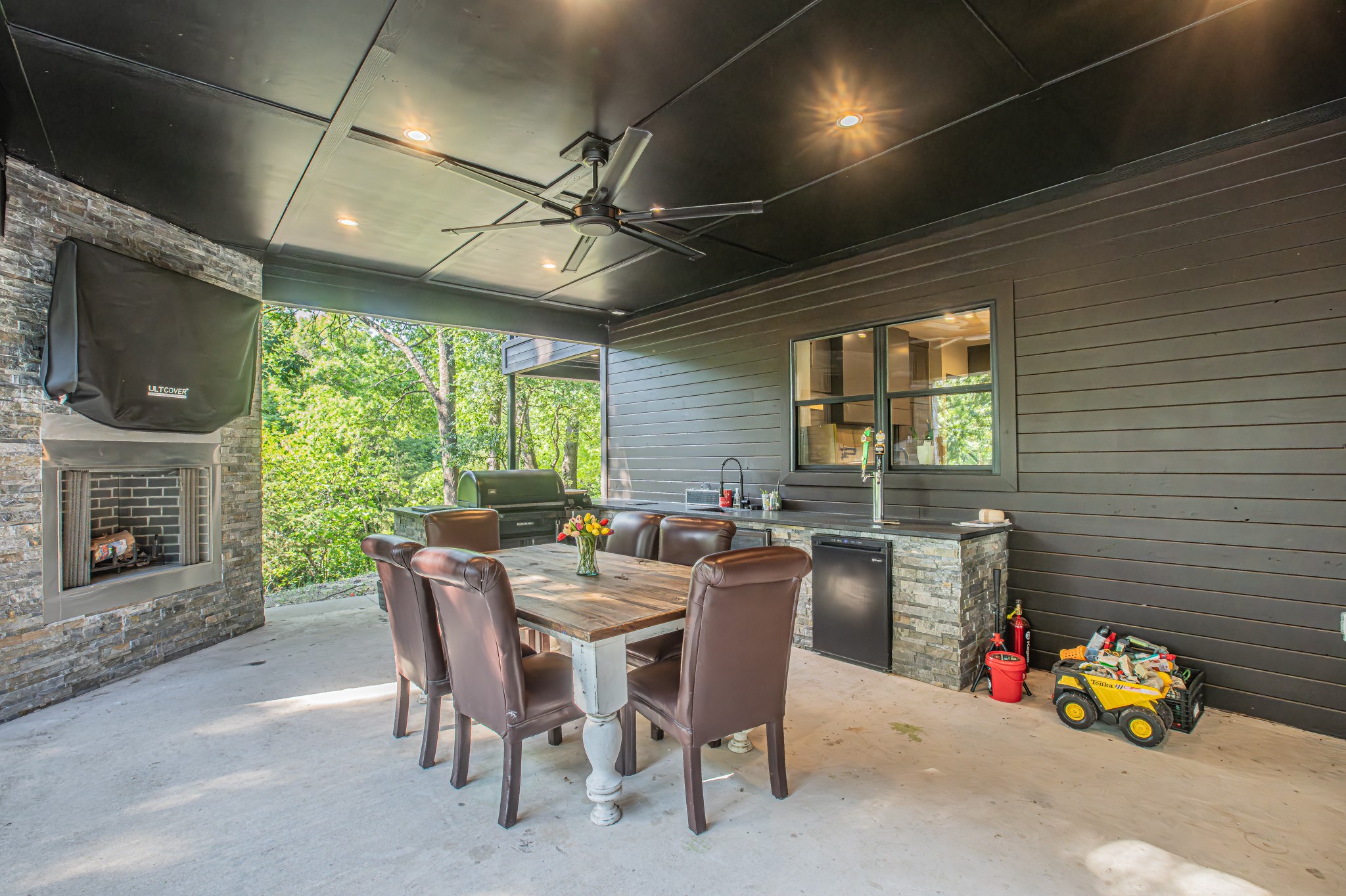 3100 E Melissa Road