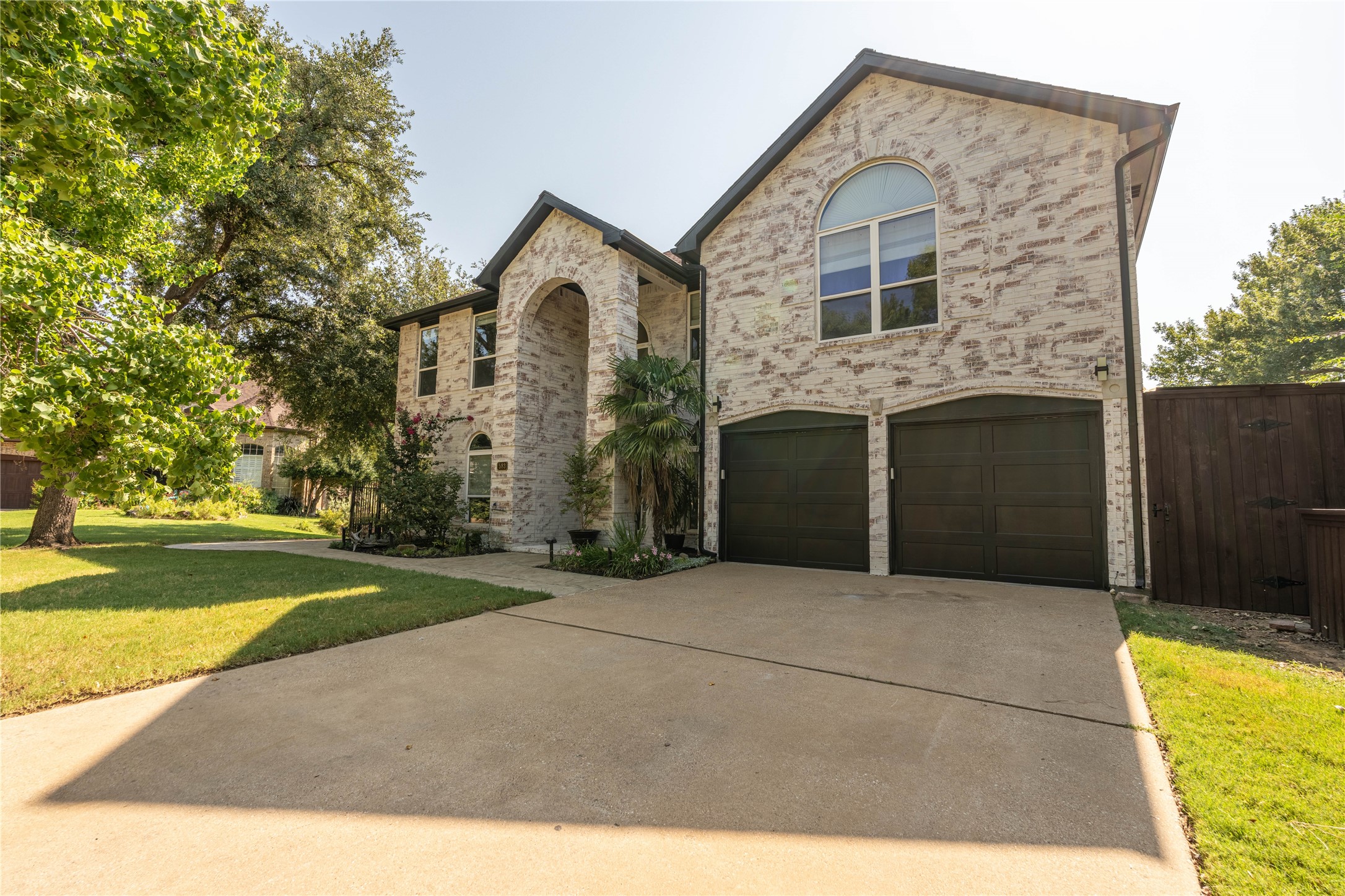 583 Oakbend Drive