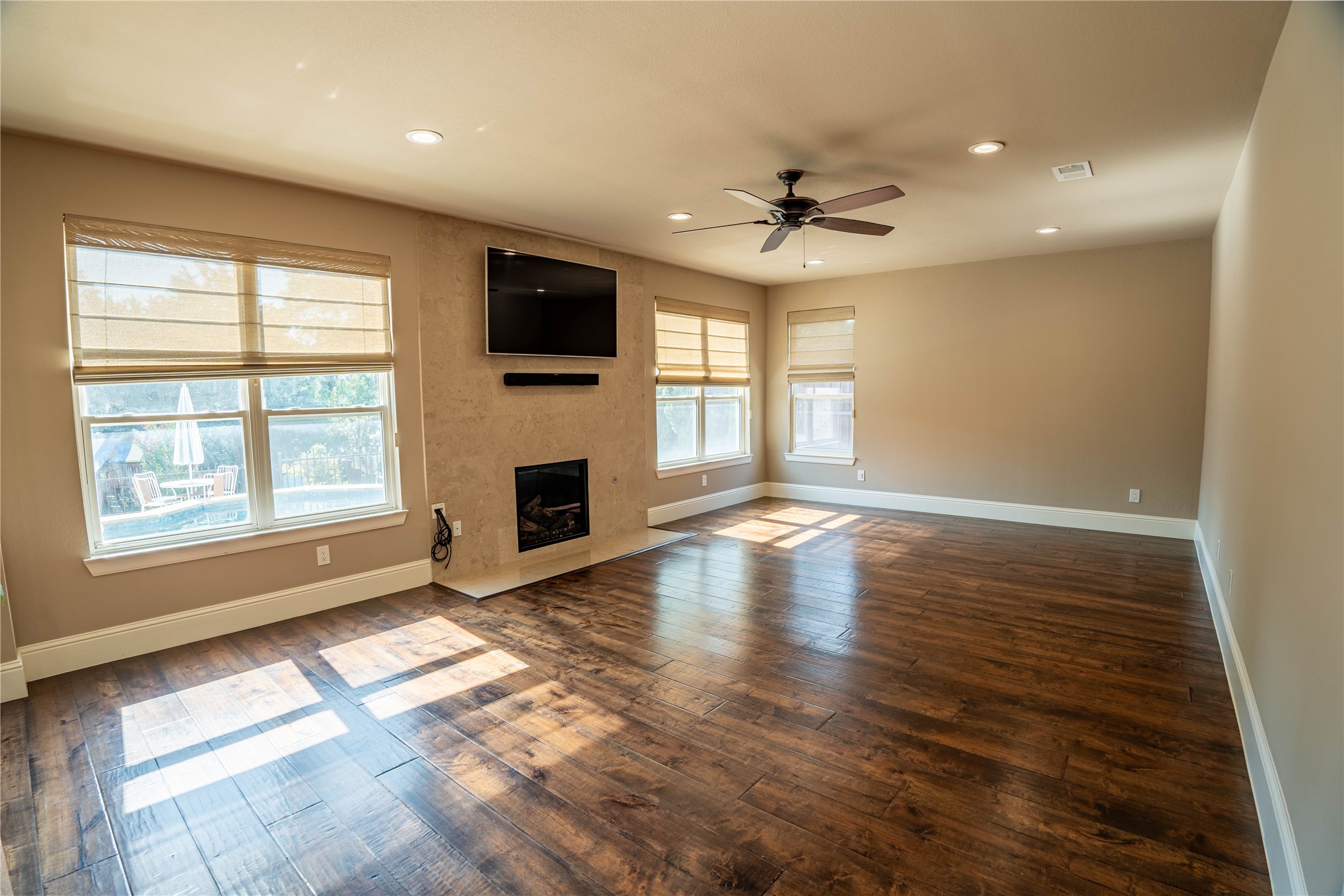 583 Oakbend Drive