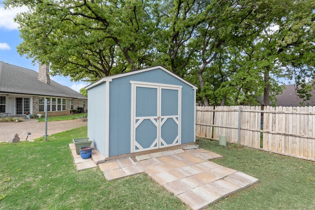 6155 Highwoods Court
