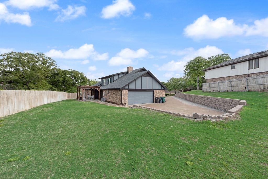6155 Highwoods Court