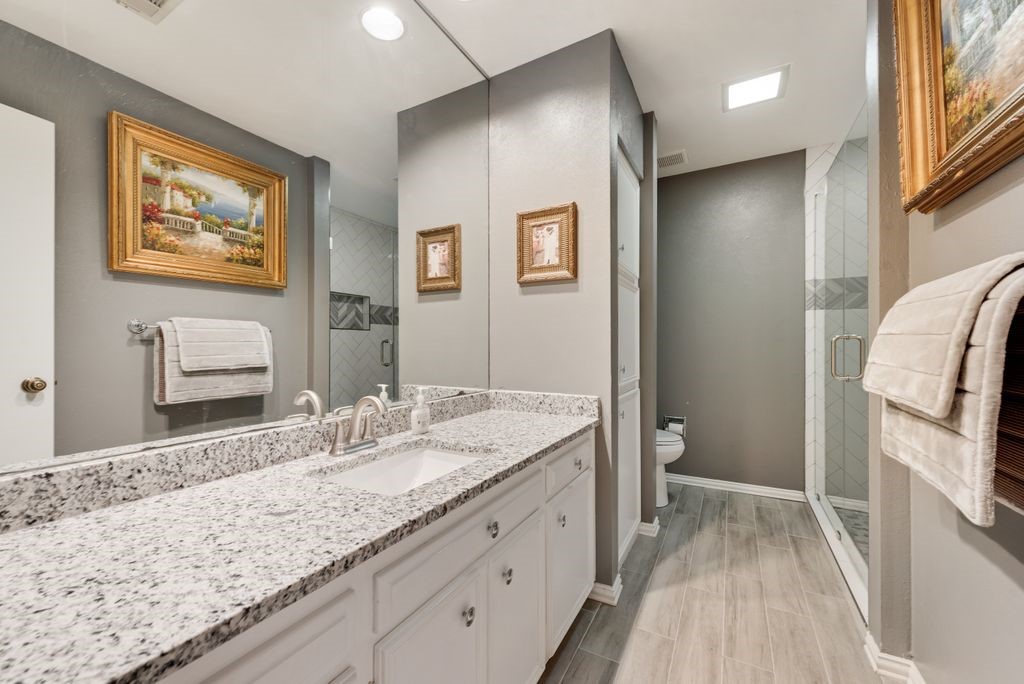 6155 Highwoods Court