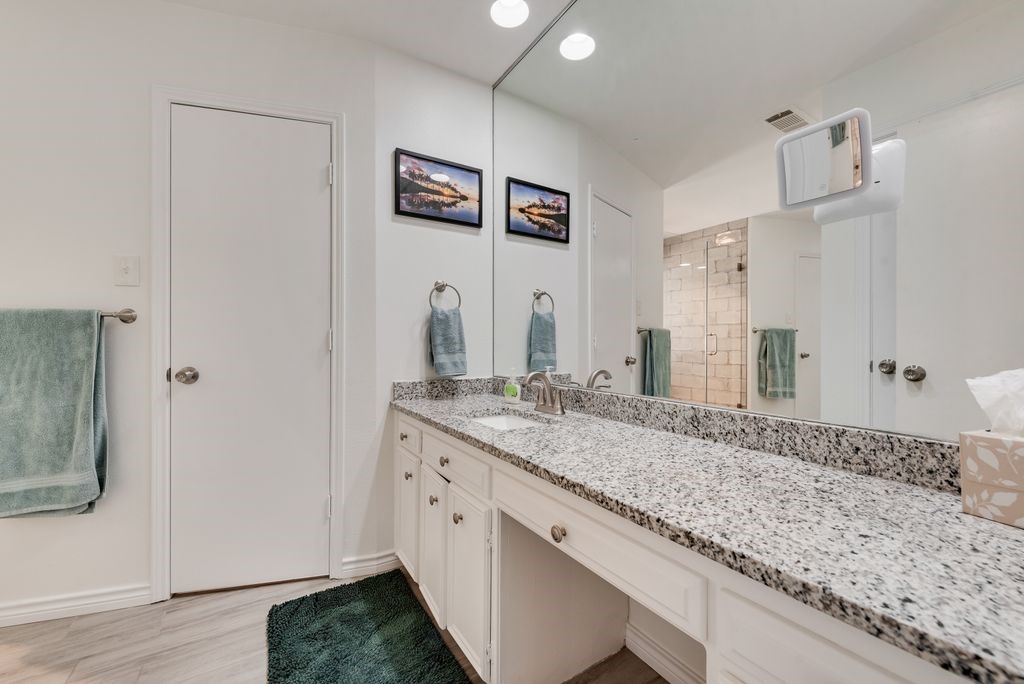 6155 Highwoods Court
