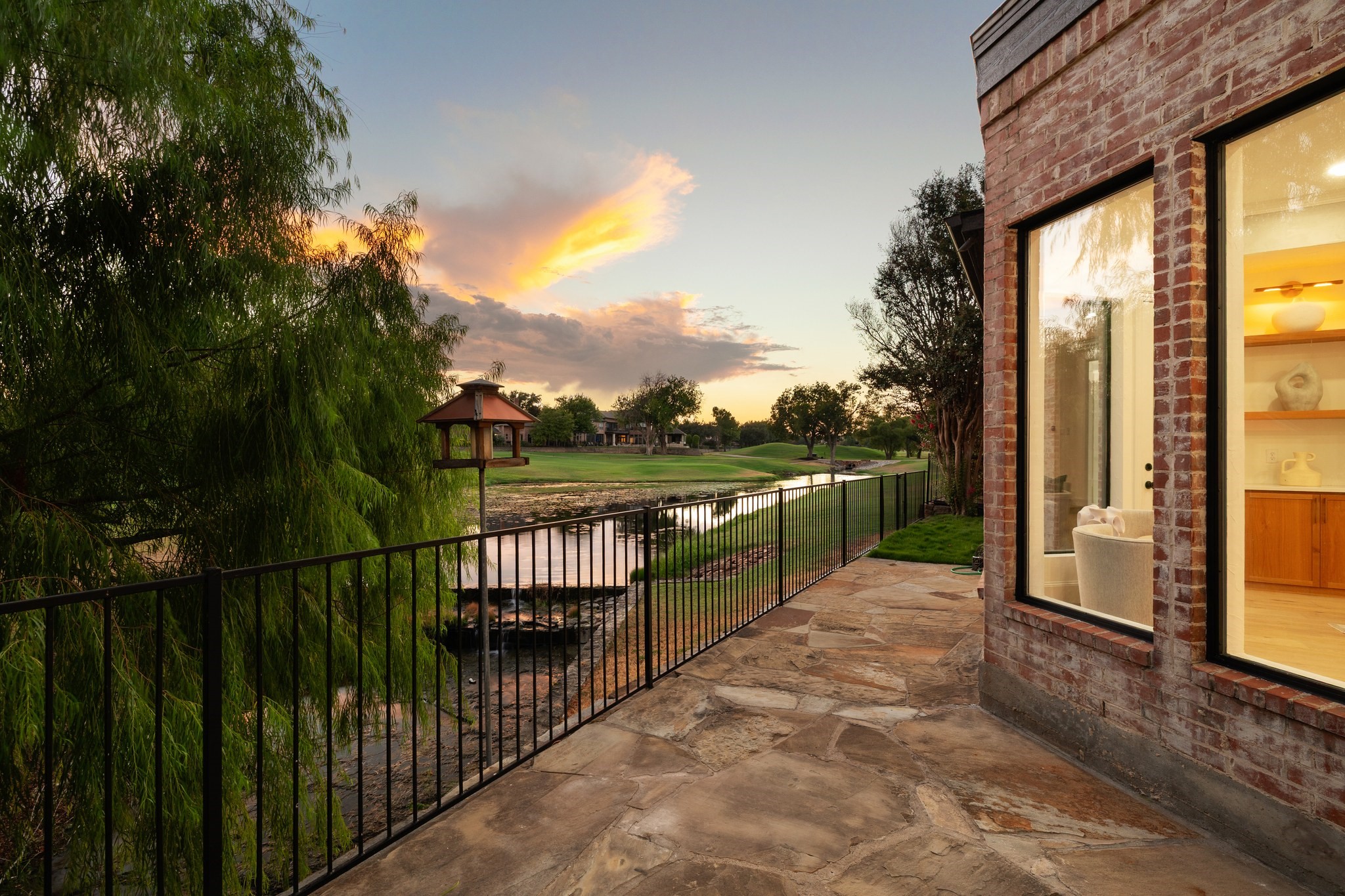 5644 Gleneagles Drive