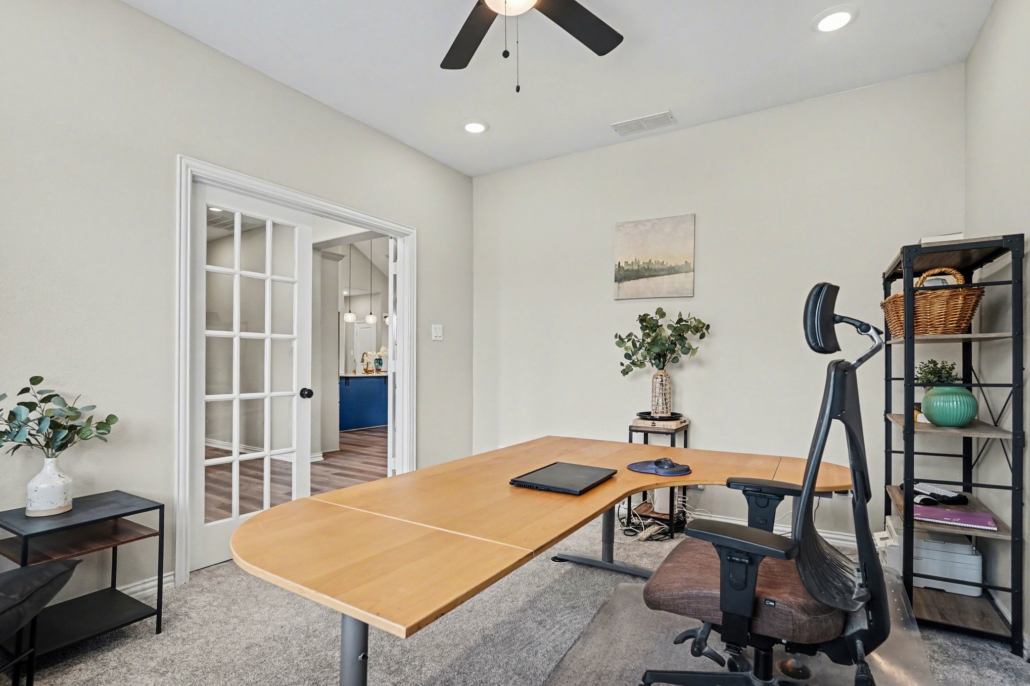 1421 Red Oak Circle