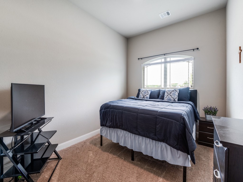 5640 Sunset Ridge