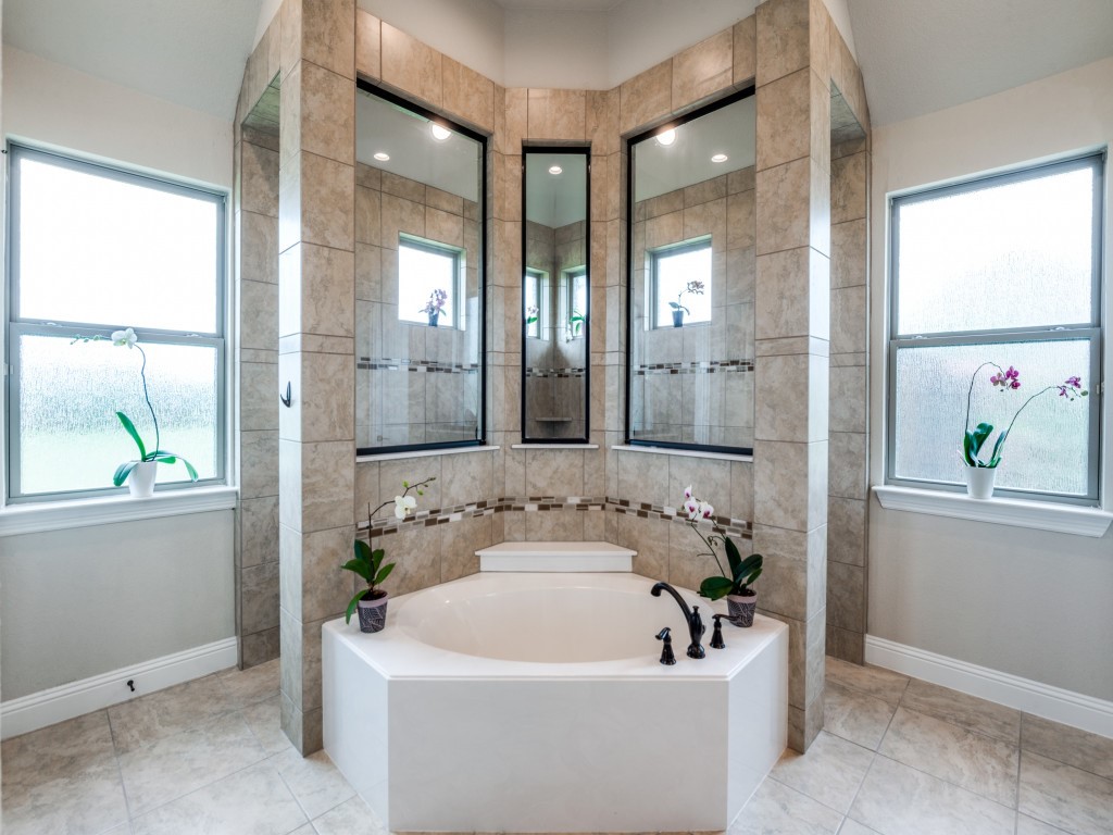 5640 Sunset Ridge