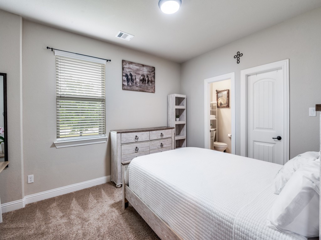 5640 Sunset Ridge