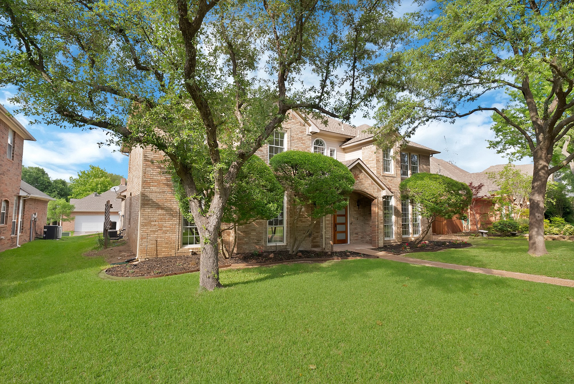 4405 Waterford Drive