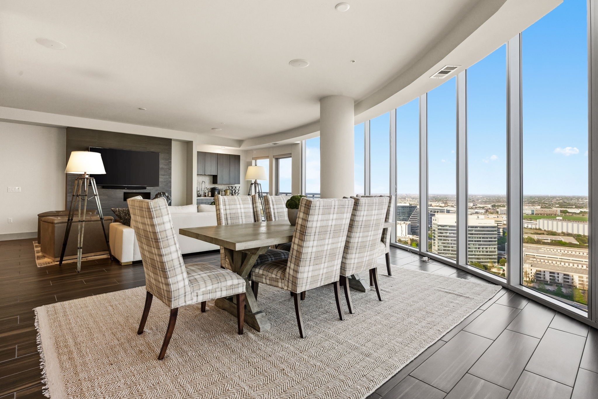 6000 Columbus Avenue 2901