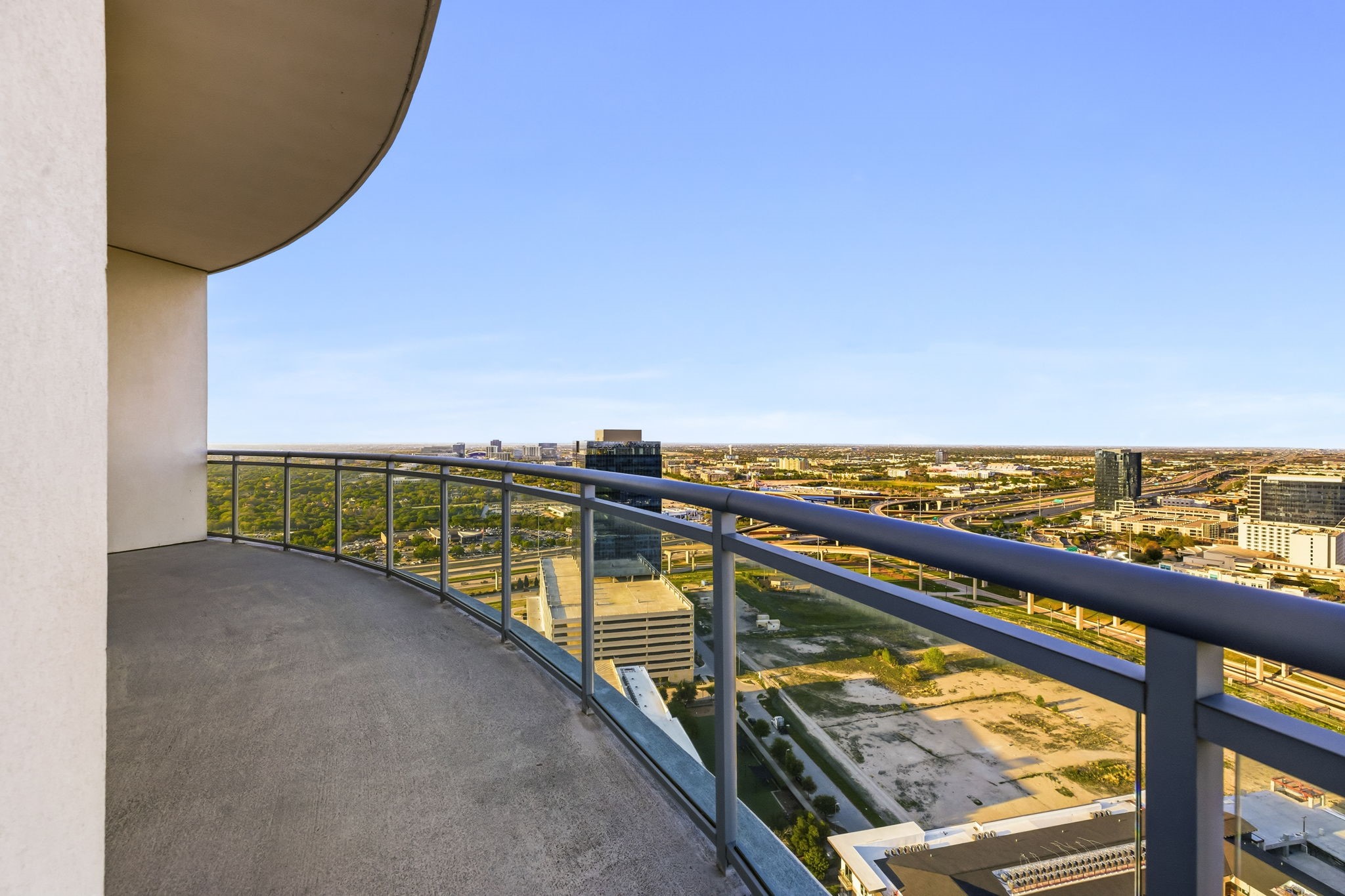 6000 Columbus Avenue 2901