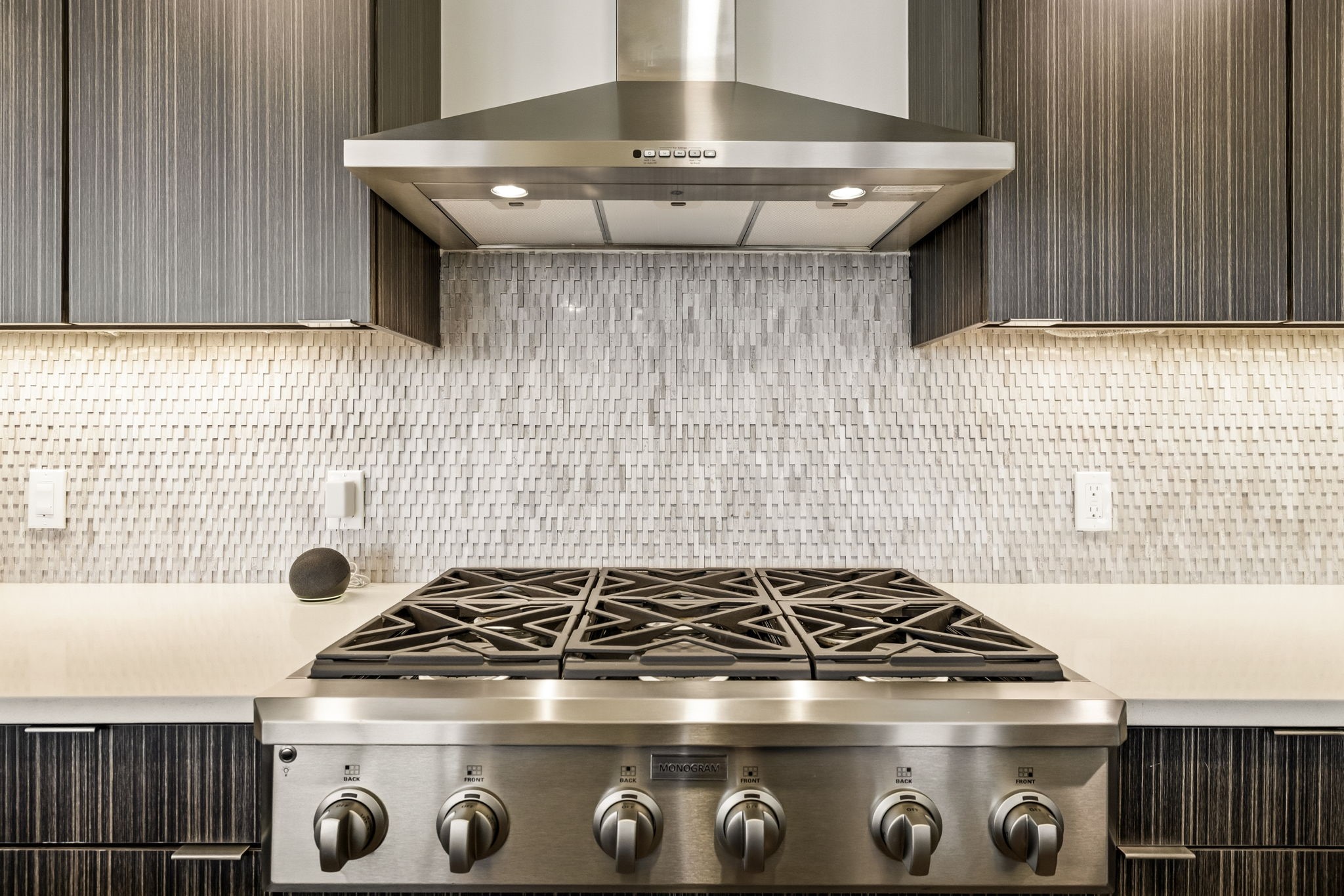 6000 Columbus Avenue 2901