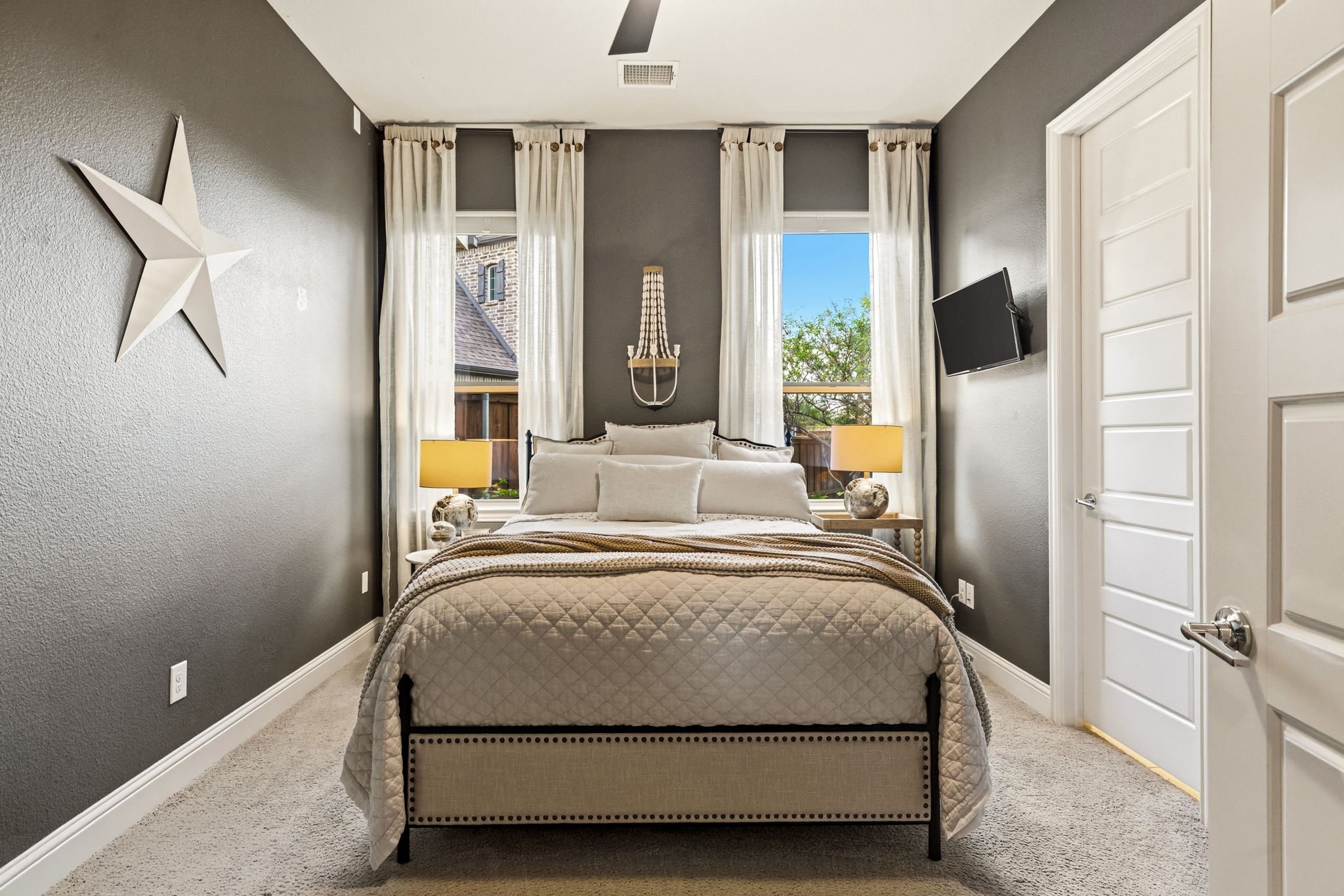 5678 Highflyer Hills Trail