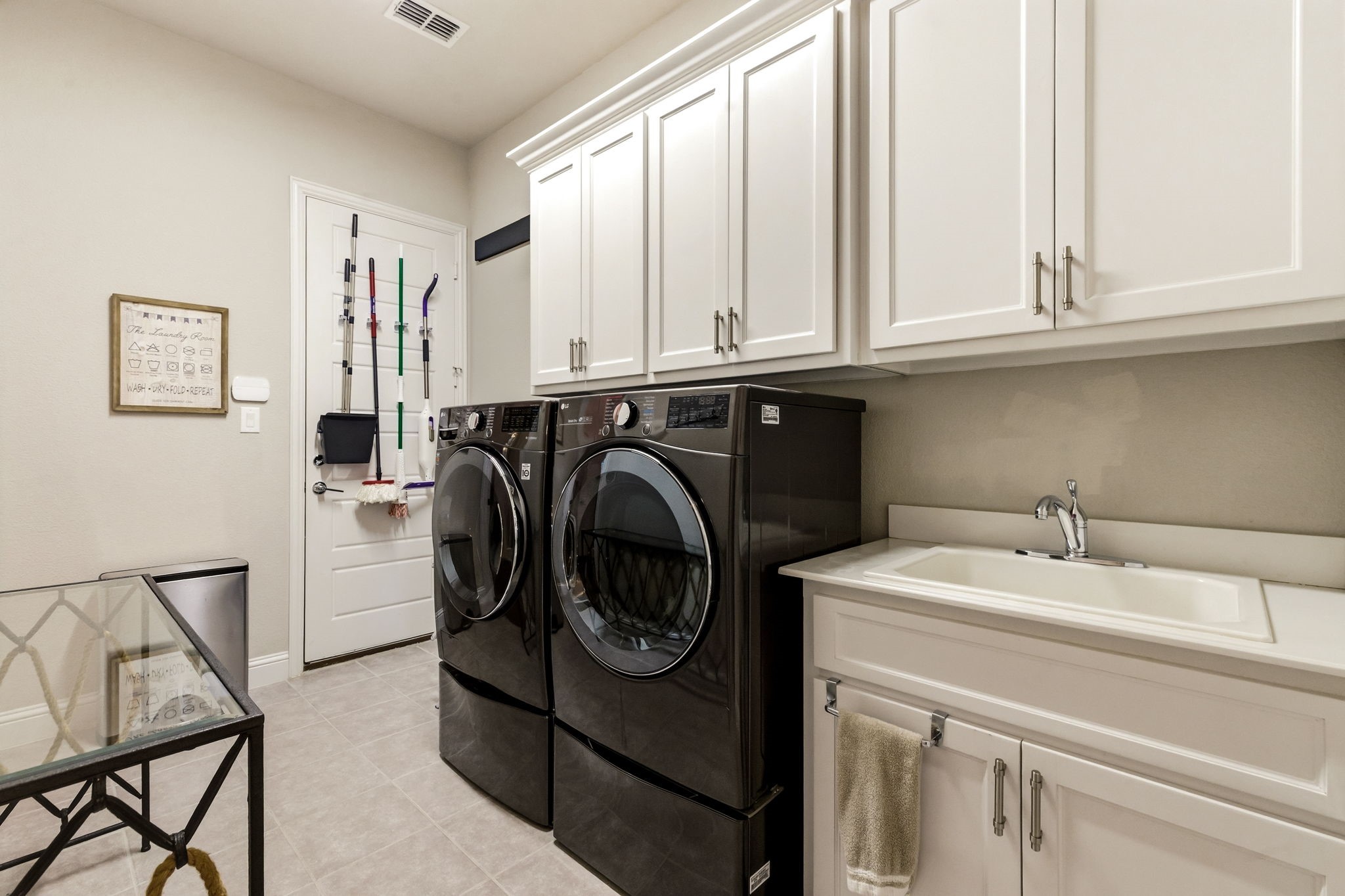 5678 Highflyer Hills Trail