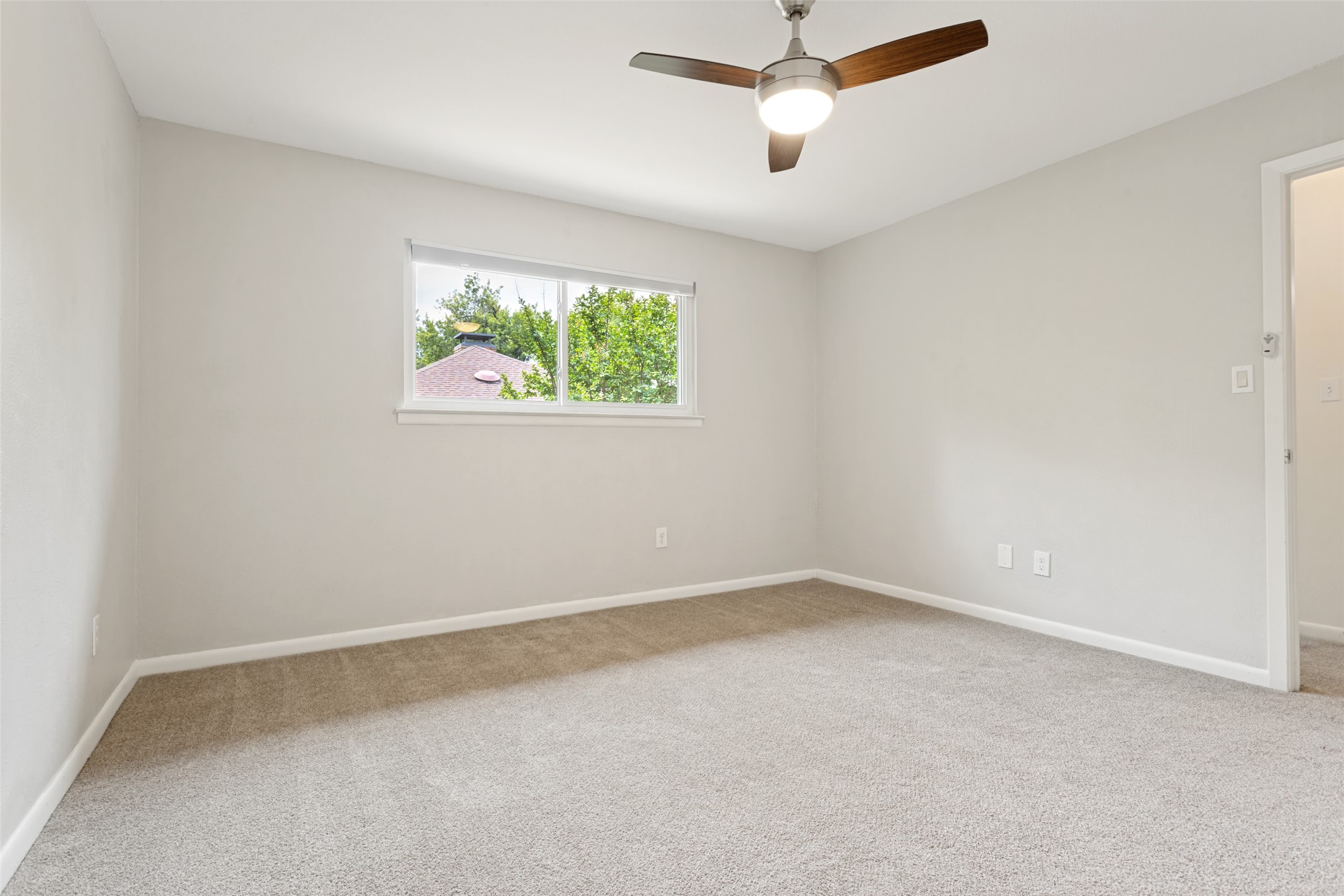 9517 Fallbrook Drive