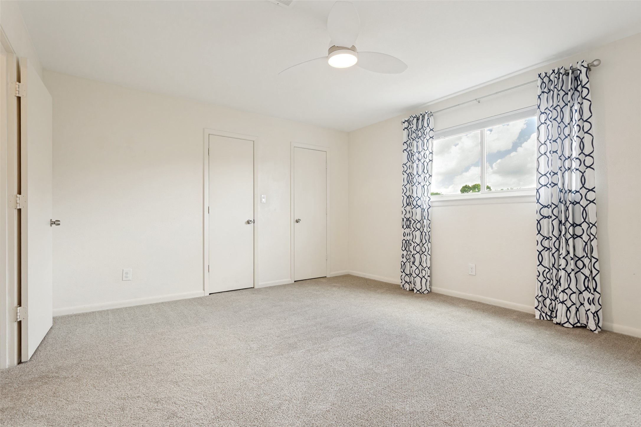 9517 Fallbrook Drive