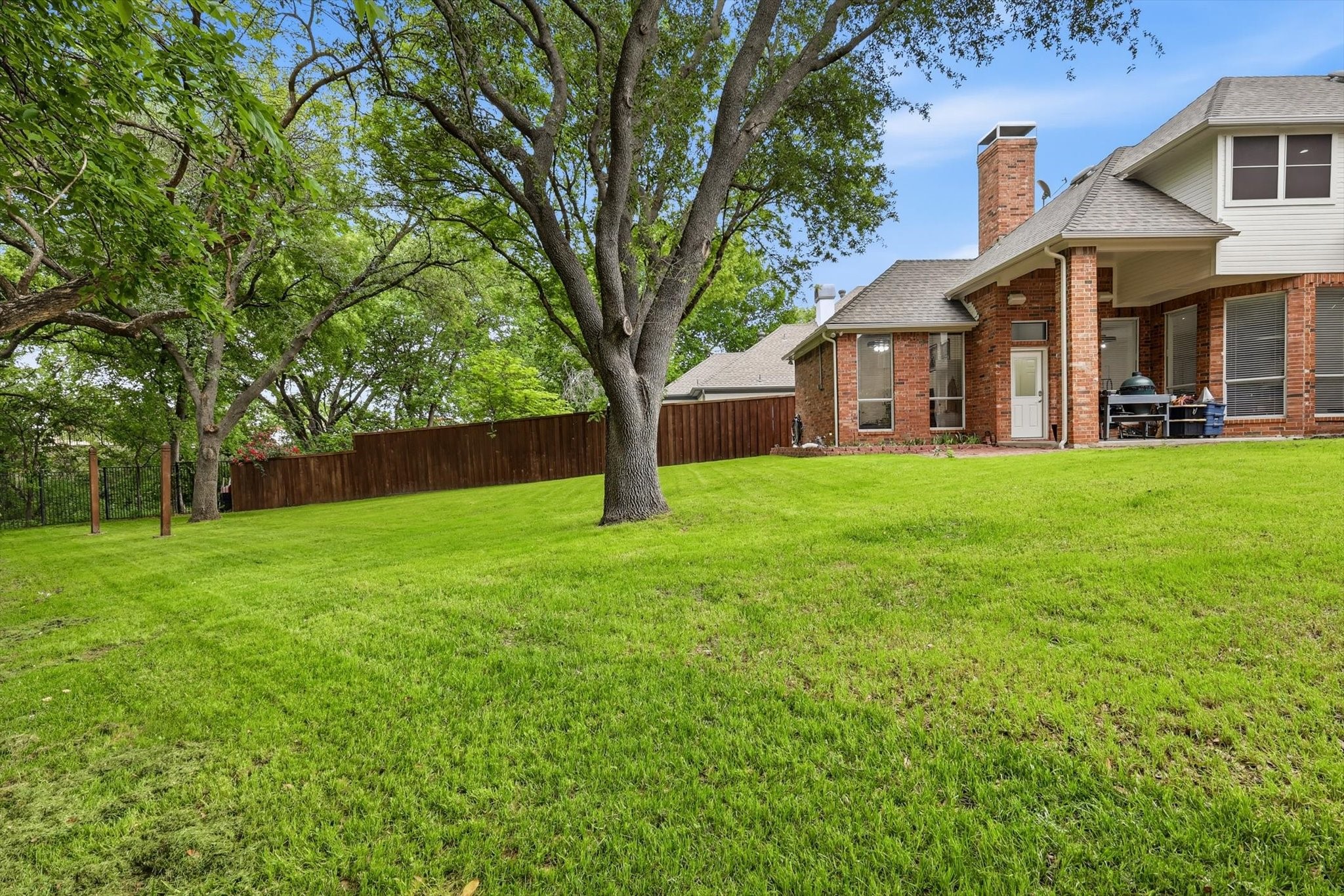 2105 Leeds Drive