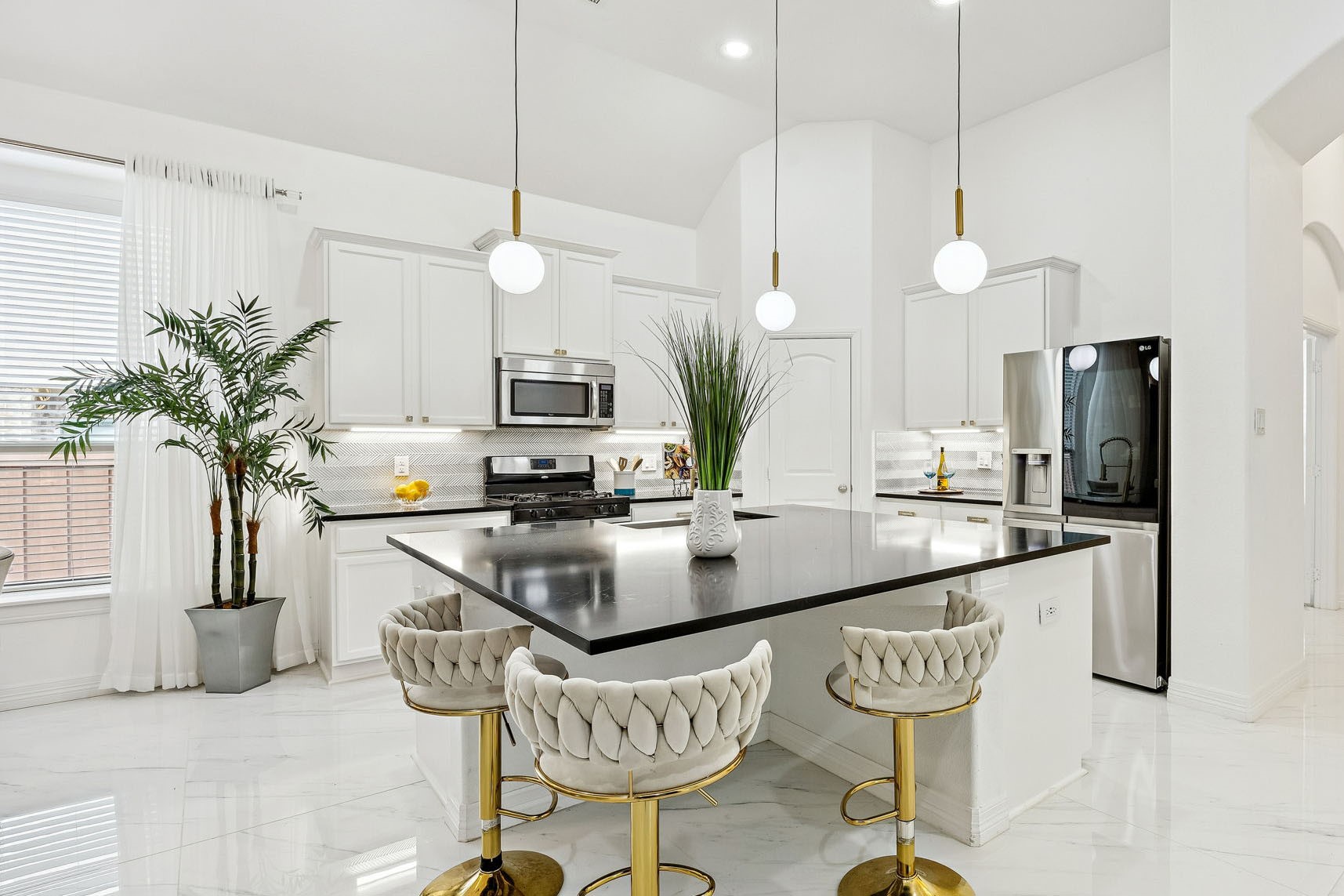 2801 White Rock Creek Drive