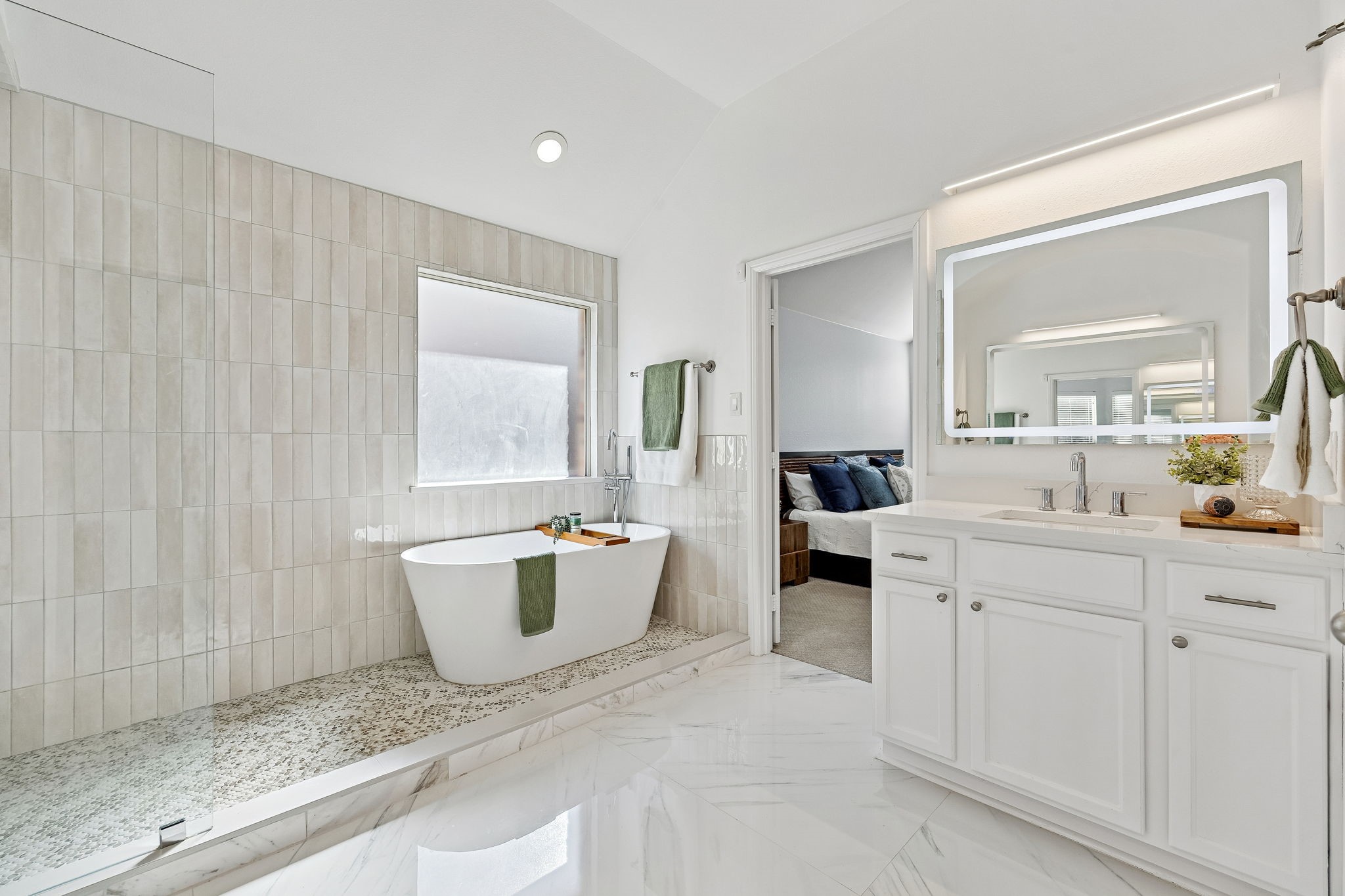 2801 White Rock Creek Drive