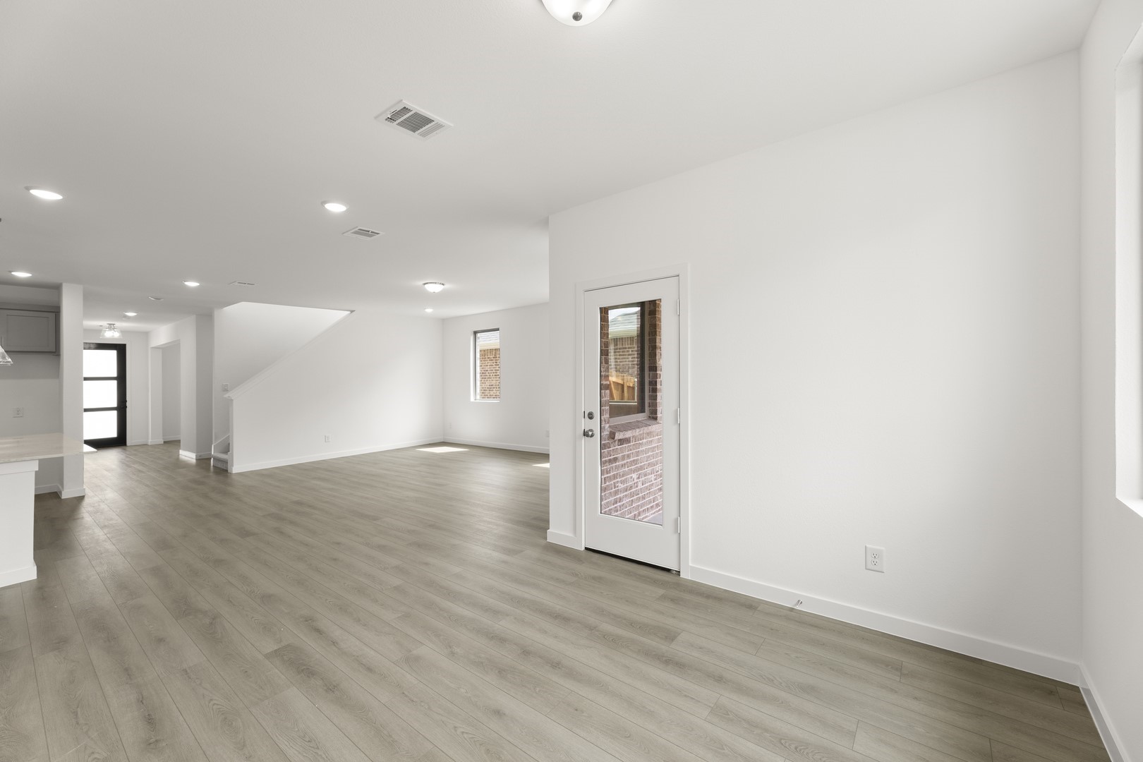 2415 Daisy Lane