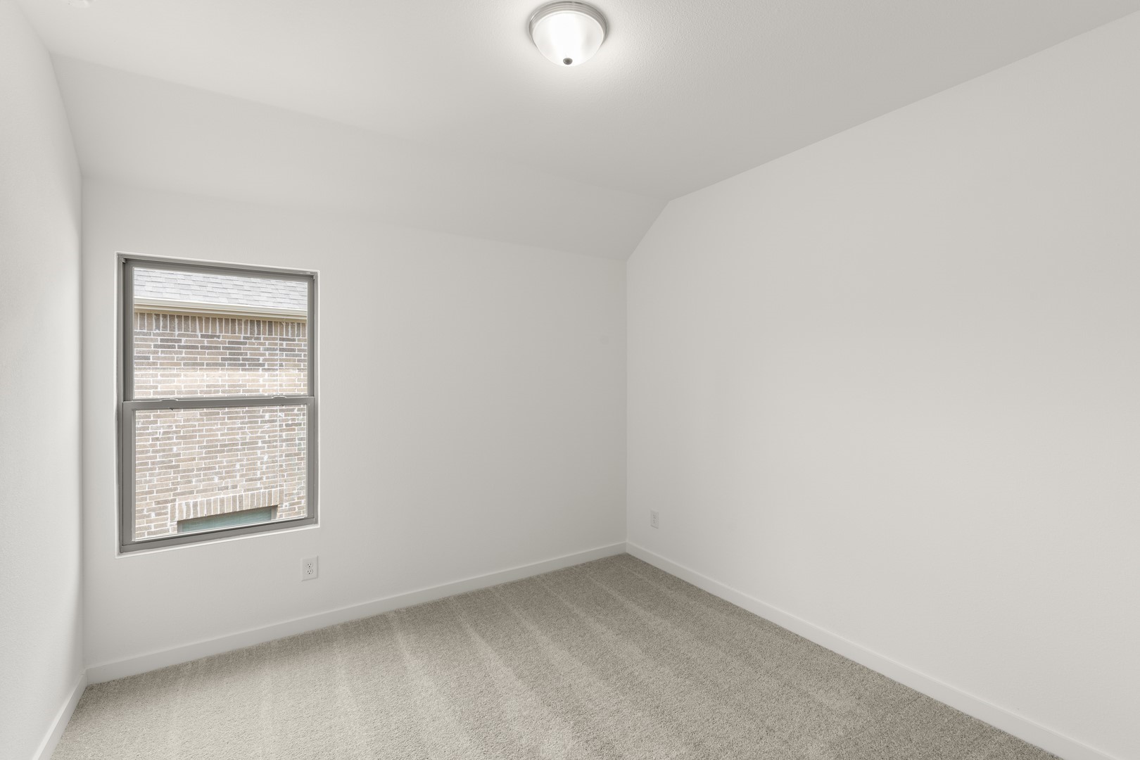 2415 Daisy Lane