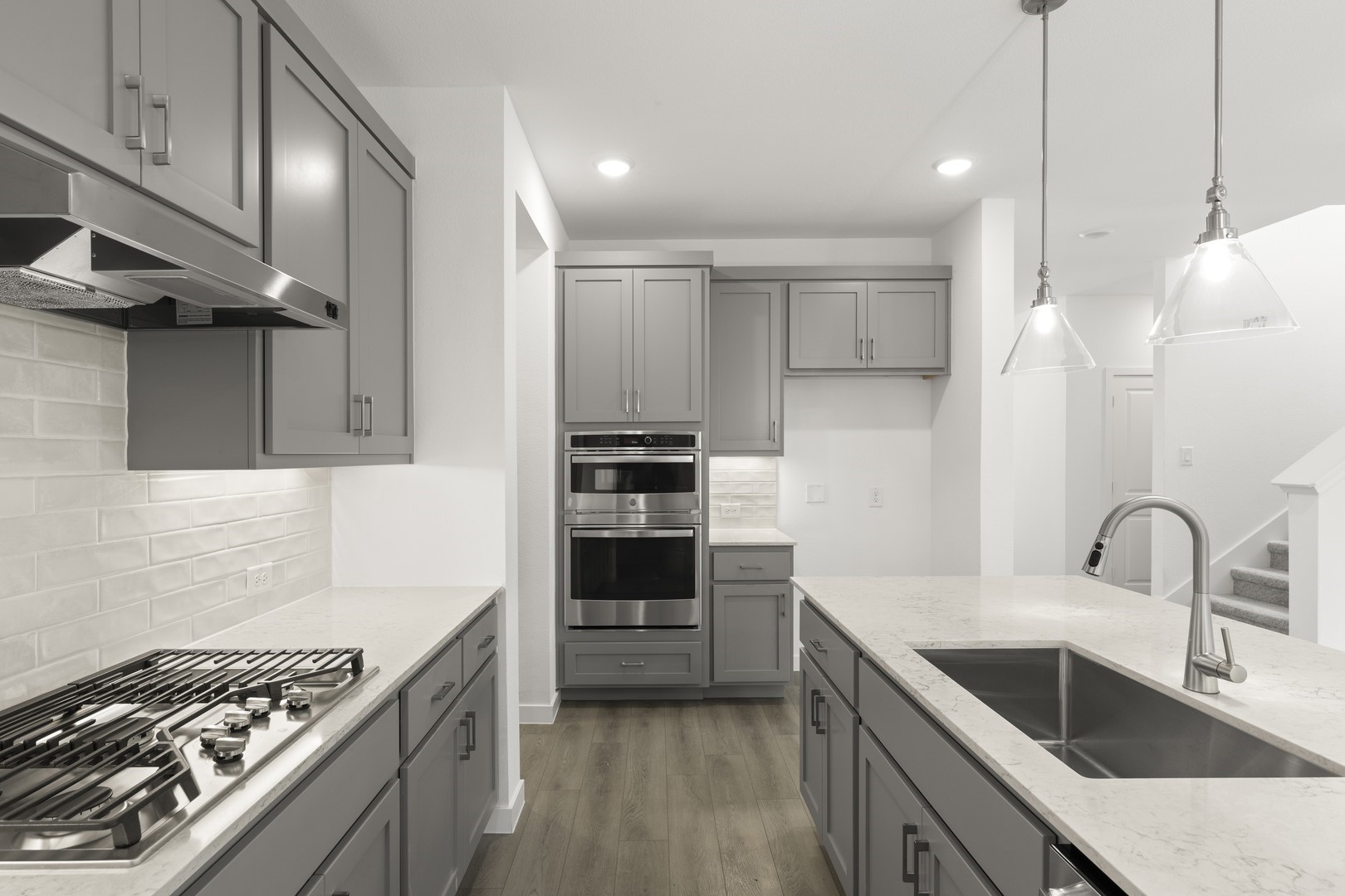 2415 Daisy Lane
