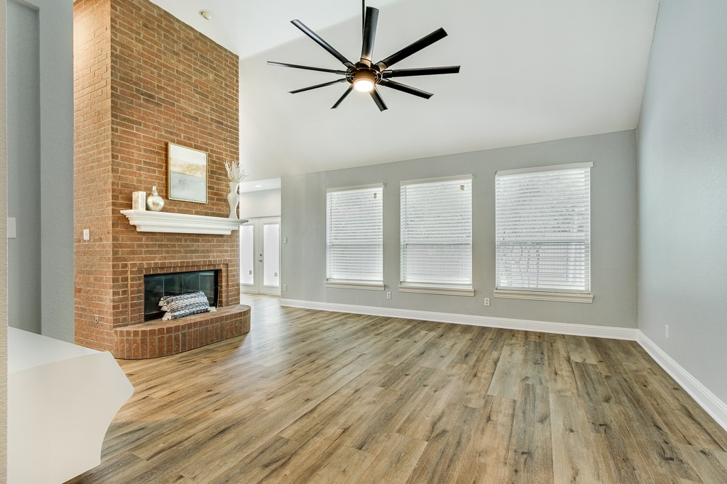 2813 Mesa Court