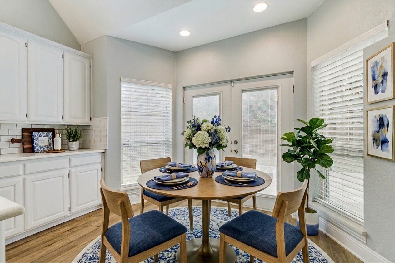 2813 Mesa Court
