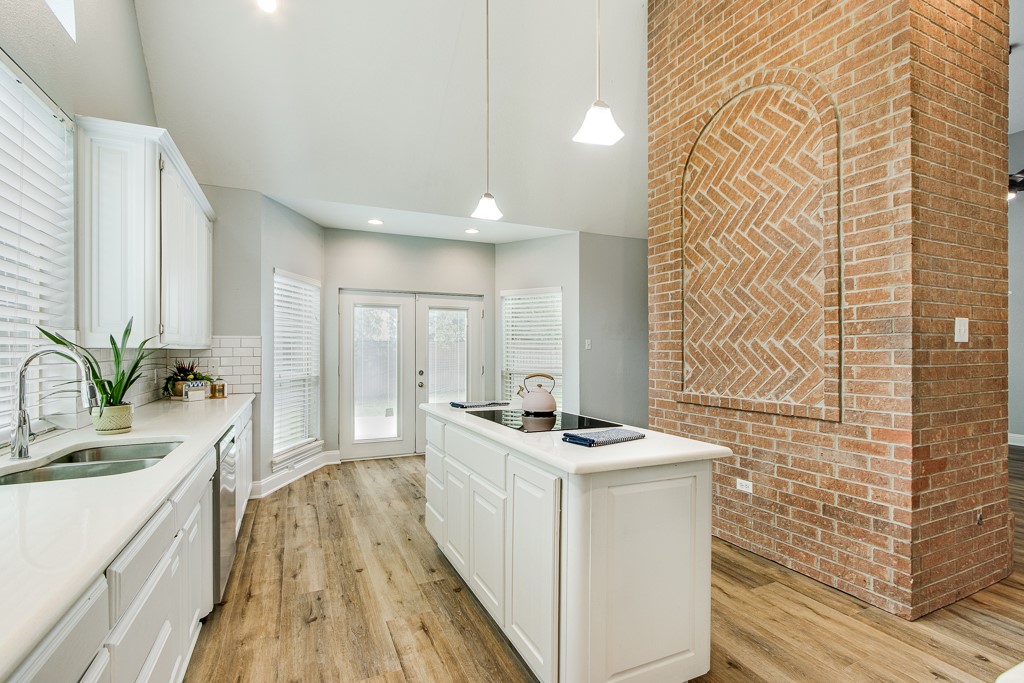 2813 Mesa Court