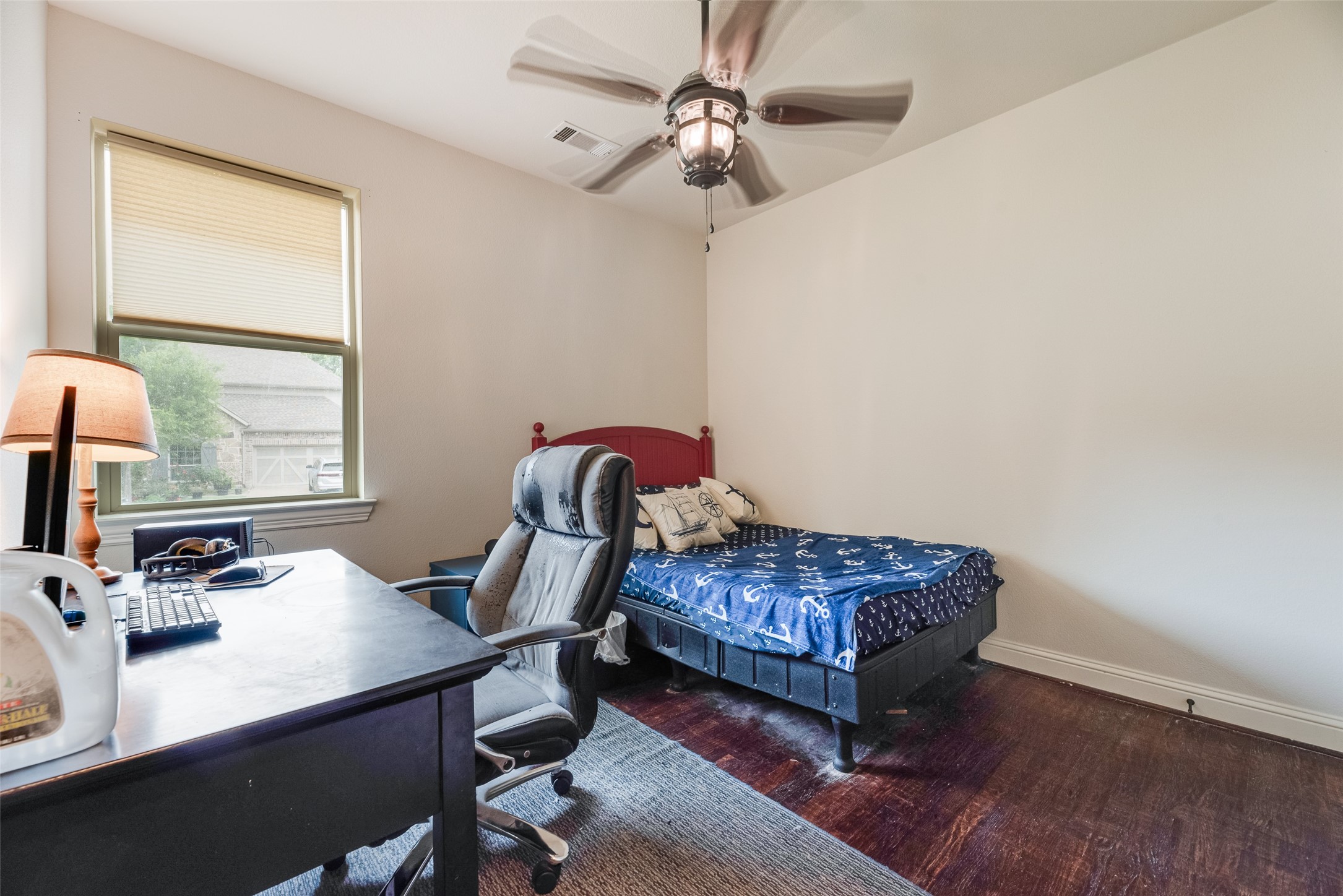 3001 Leesa Drive