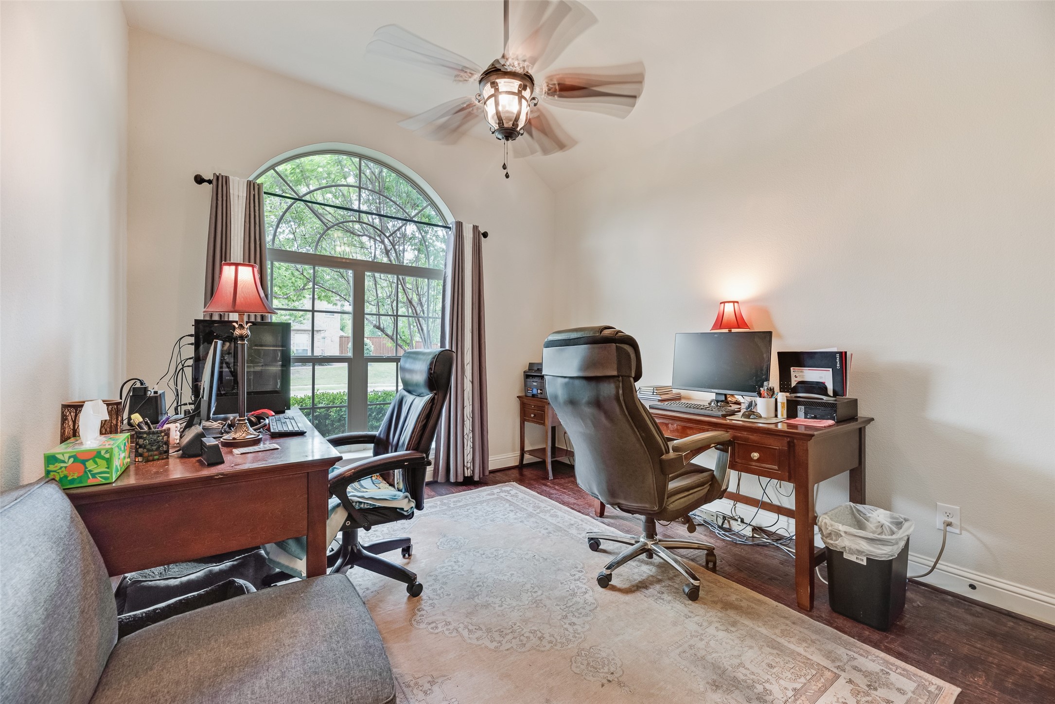 3001 Leesa Drive